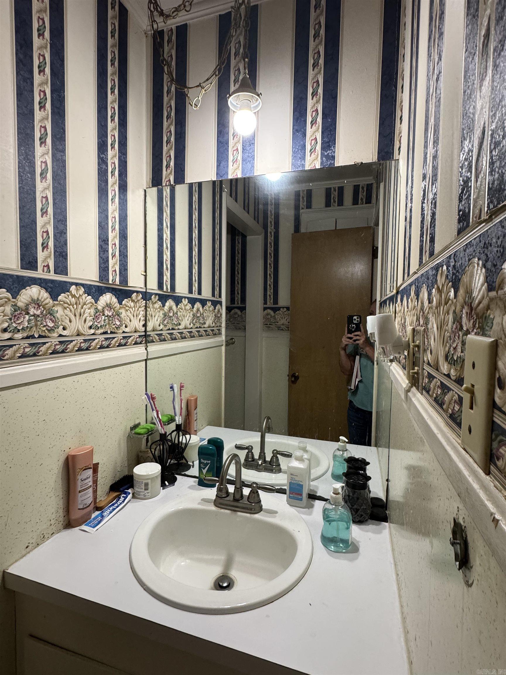 5 Triple R Ln.  Fordyce, AR