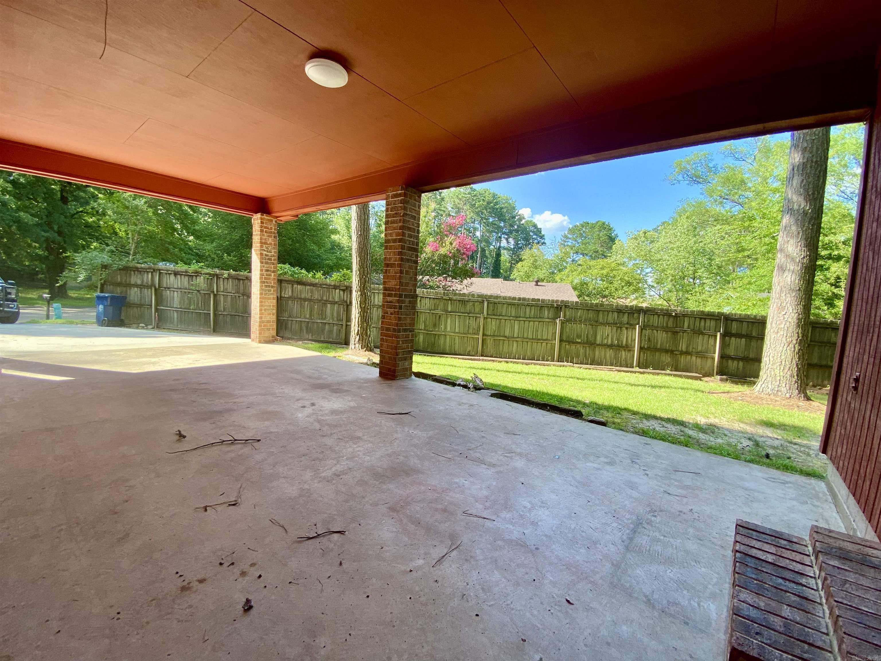 779 Brenda St.  Camden, AR