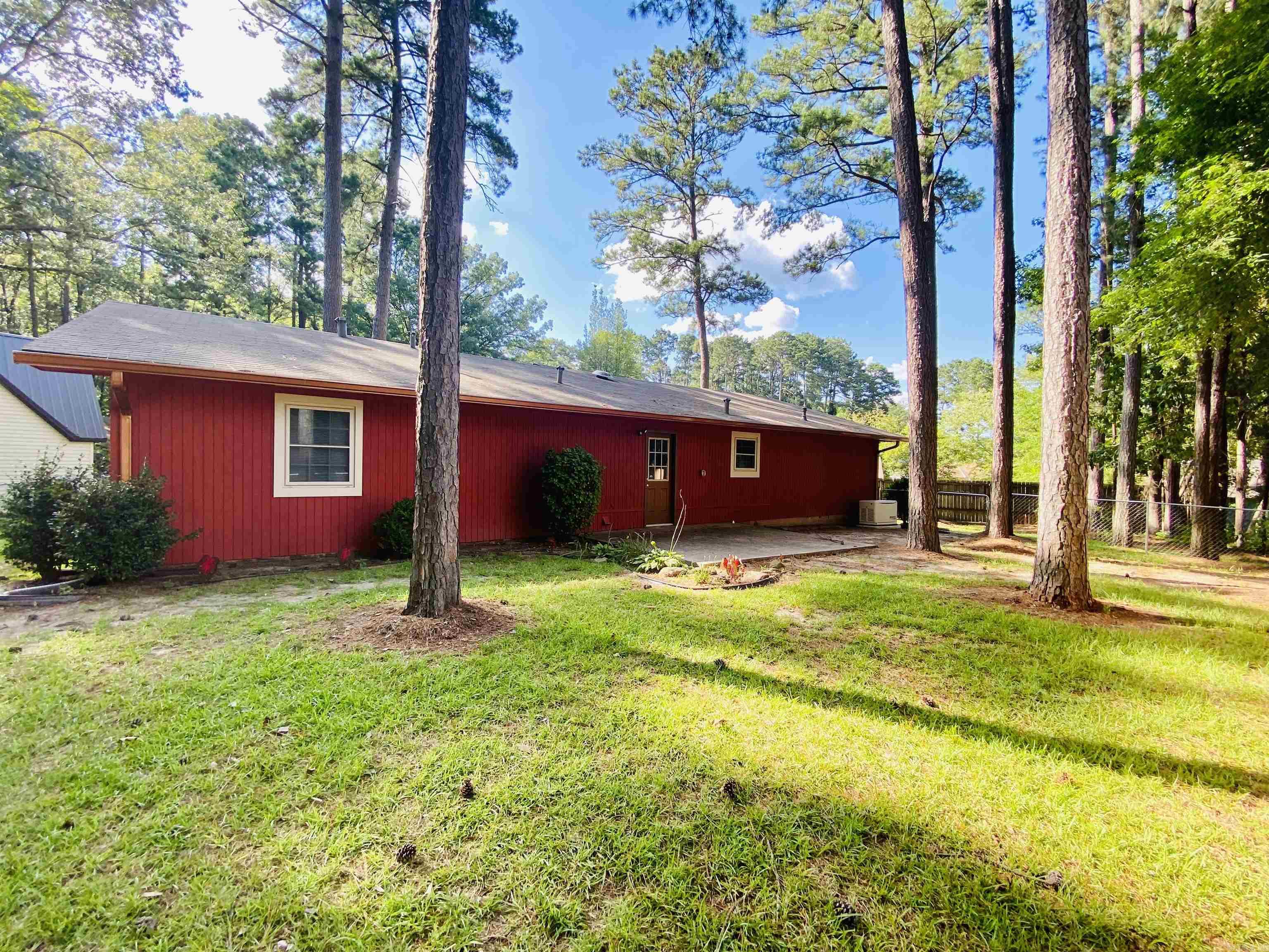 779 Brenda St.  Camden, AR