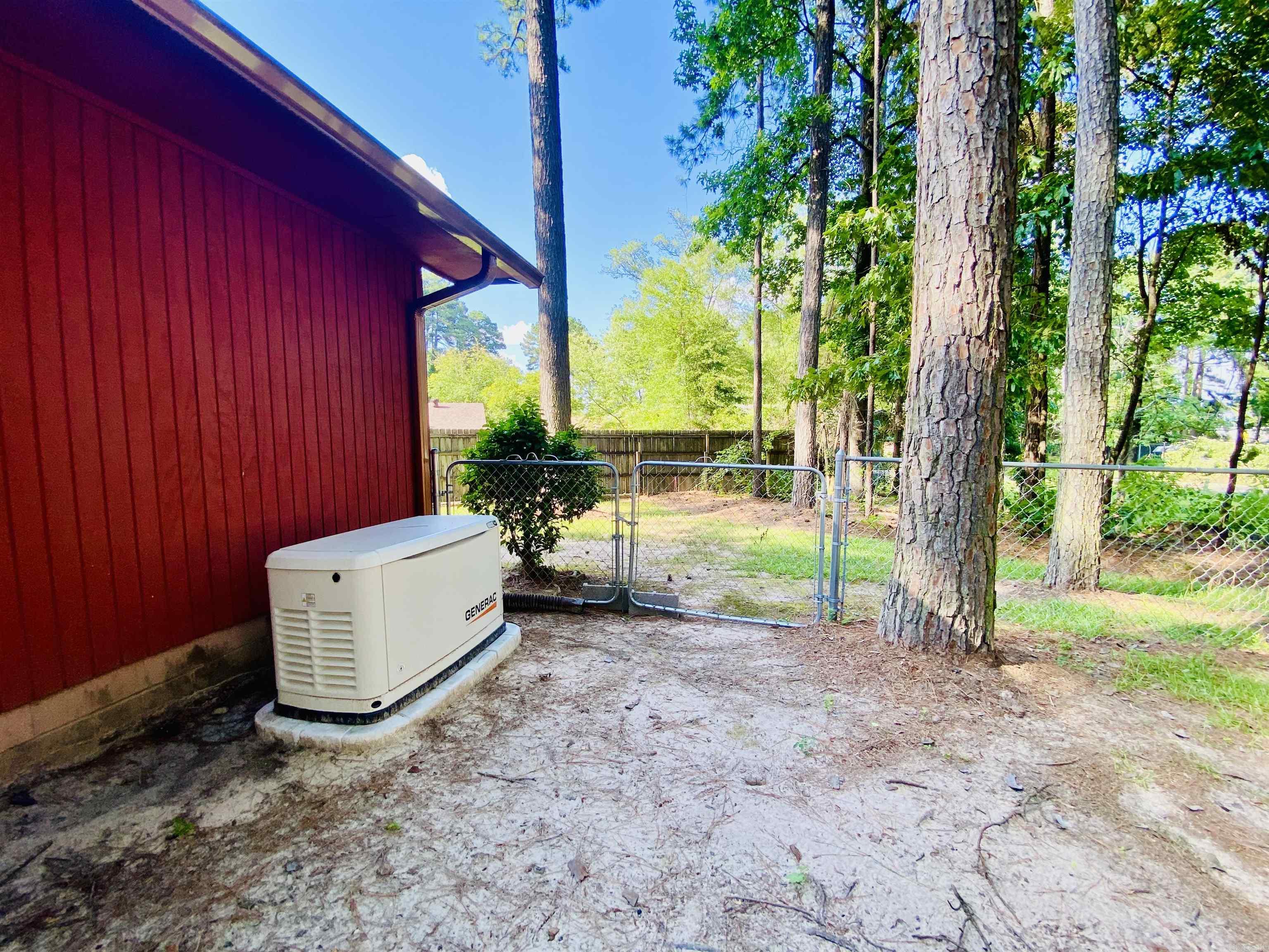 779 Brenda St.  Camden, AR