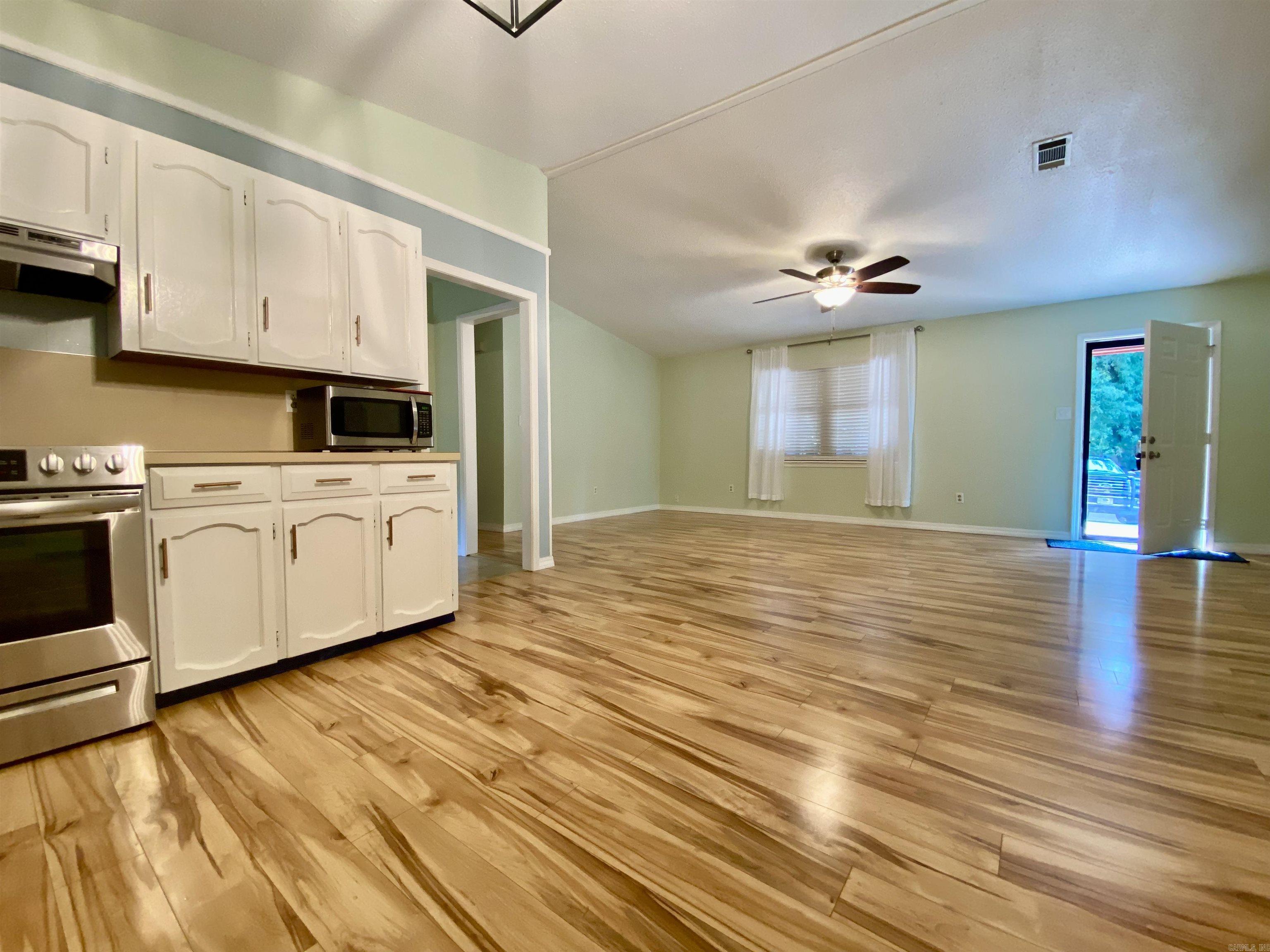 779 Brenda St.  Camden, AR