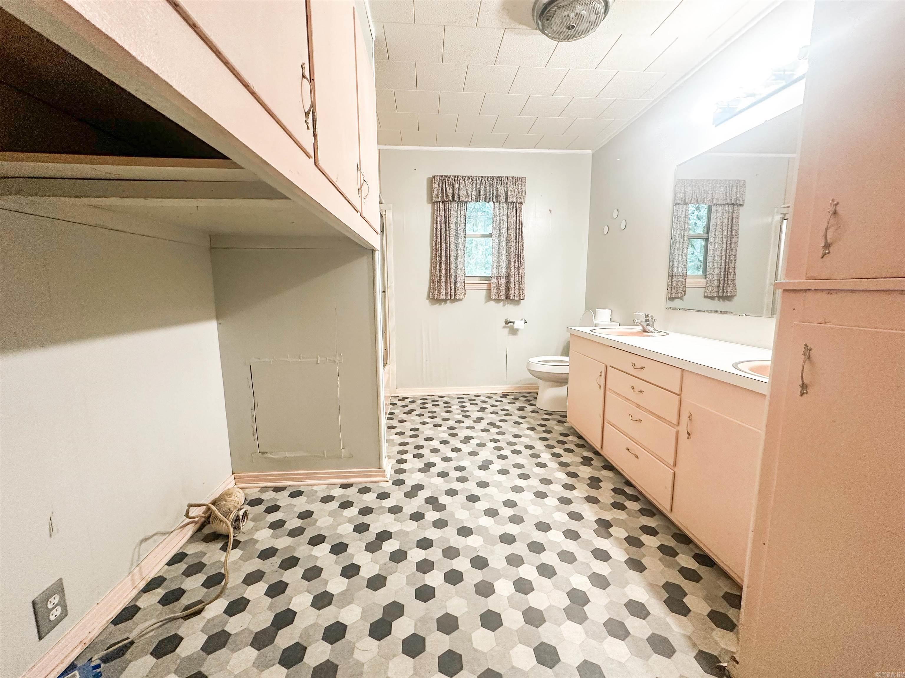 2971 W HWY 70  Kirby, AR
