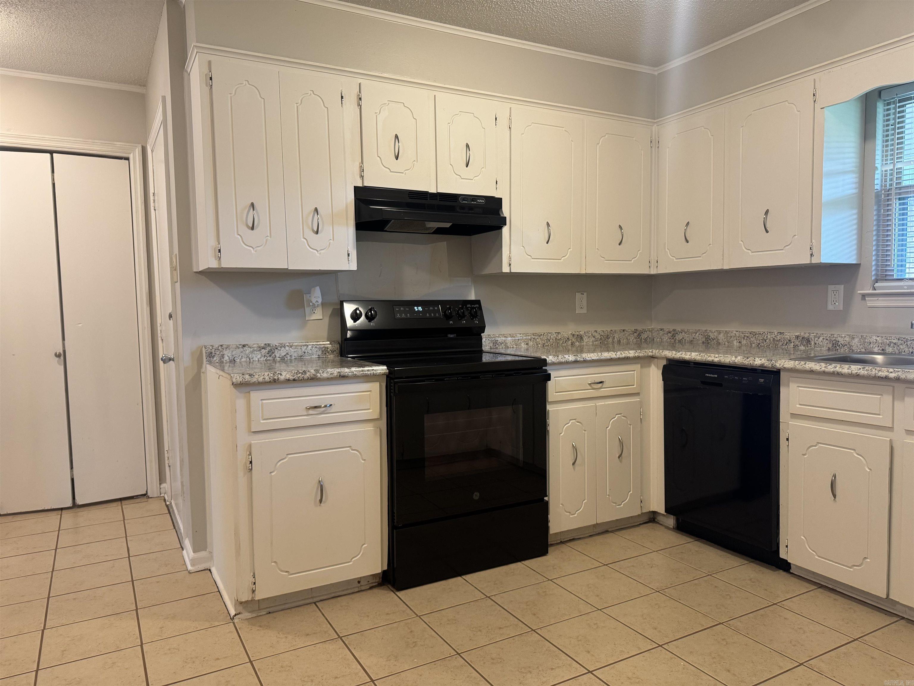 617 E Martin St  Jacksonville, AR