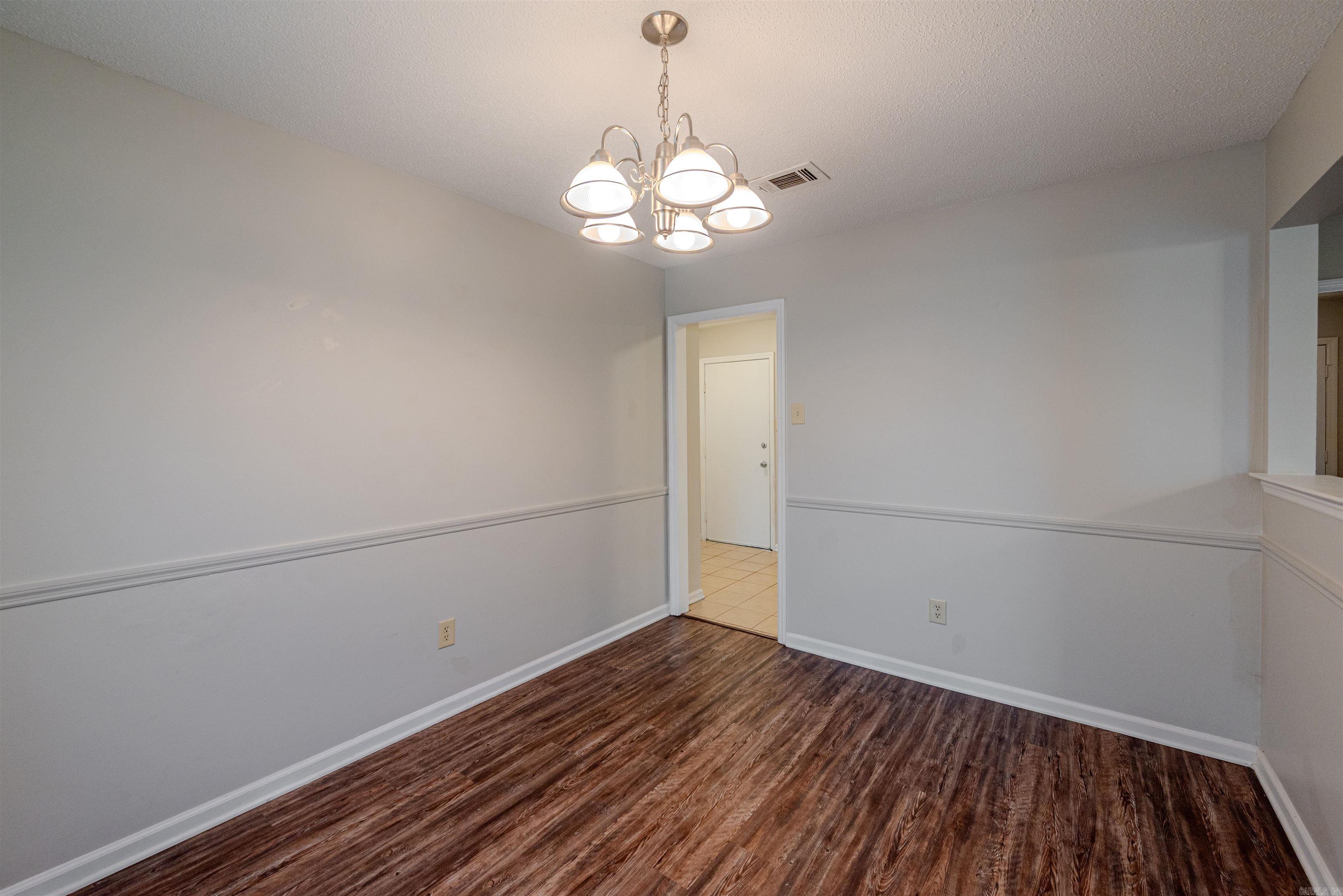 617 E Martin St  Jacksonville, AR
