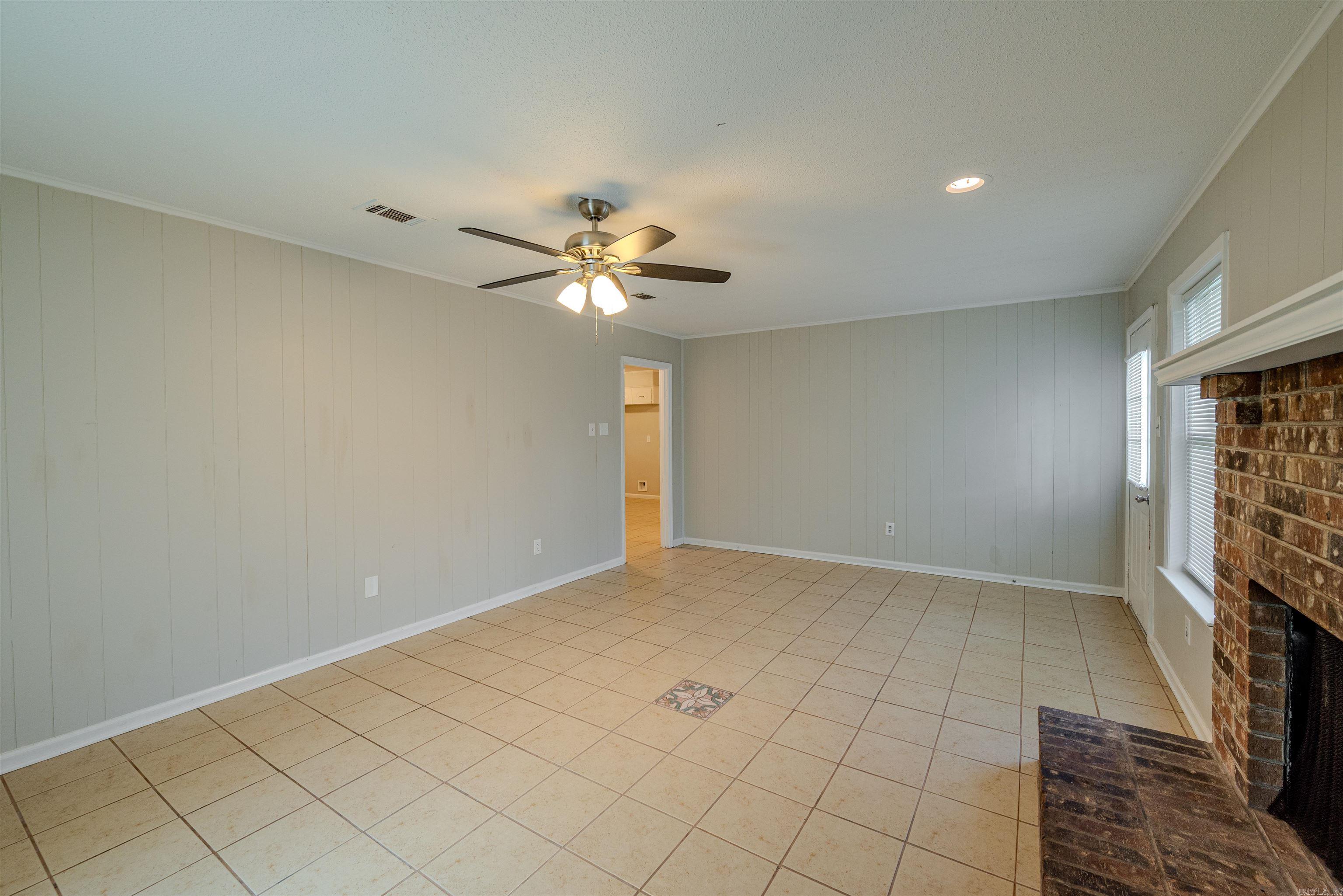 617 E Martin St  Jacksonville, AR