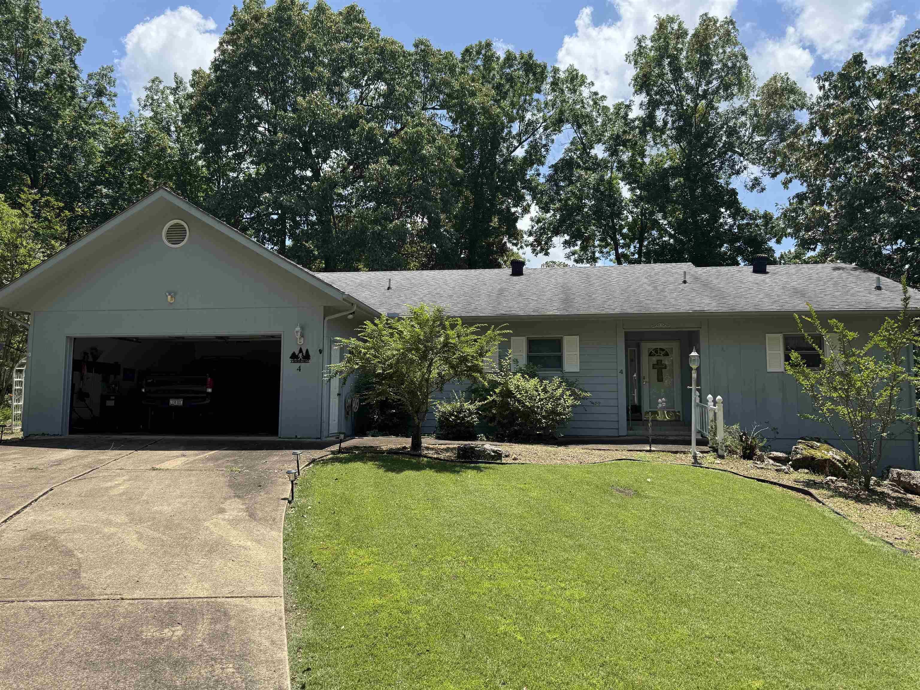4 Skeinah  Cherokee Village, AR