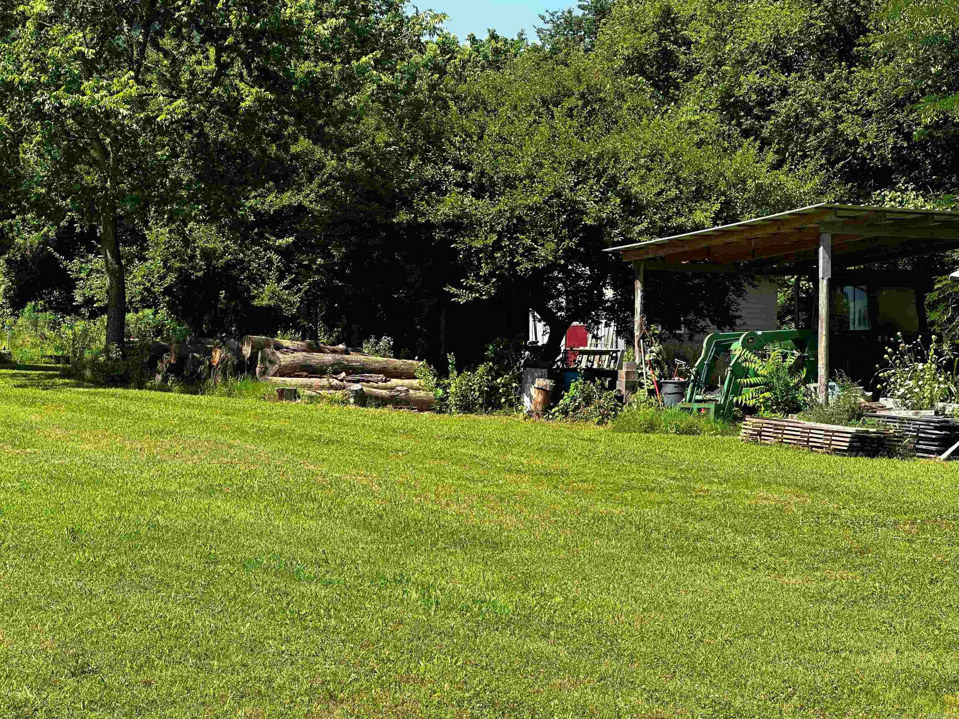 25846 E Highway 14  Mountain View, AR
