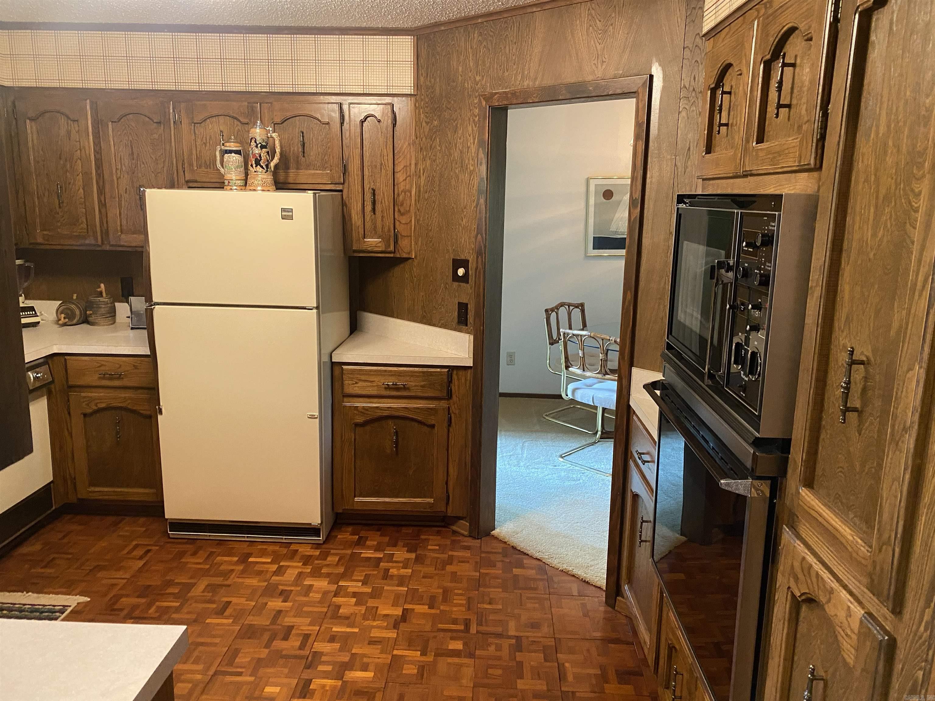 2315 Lakeshore  Hot Springs, AR