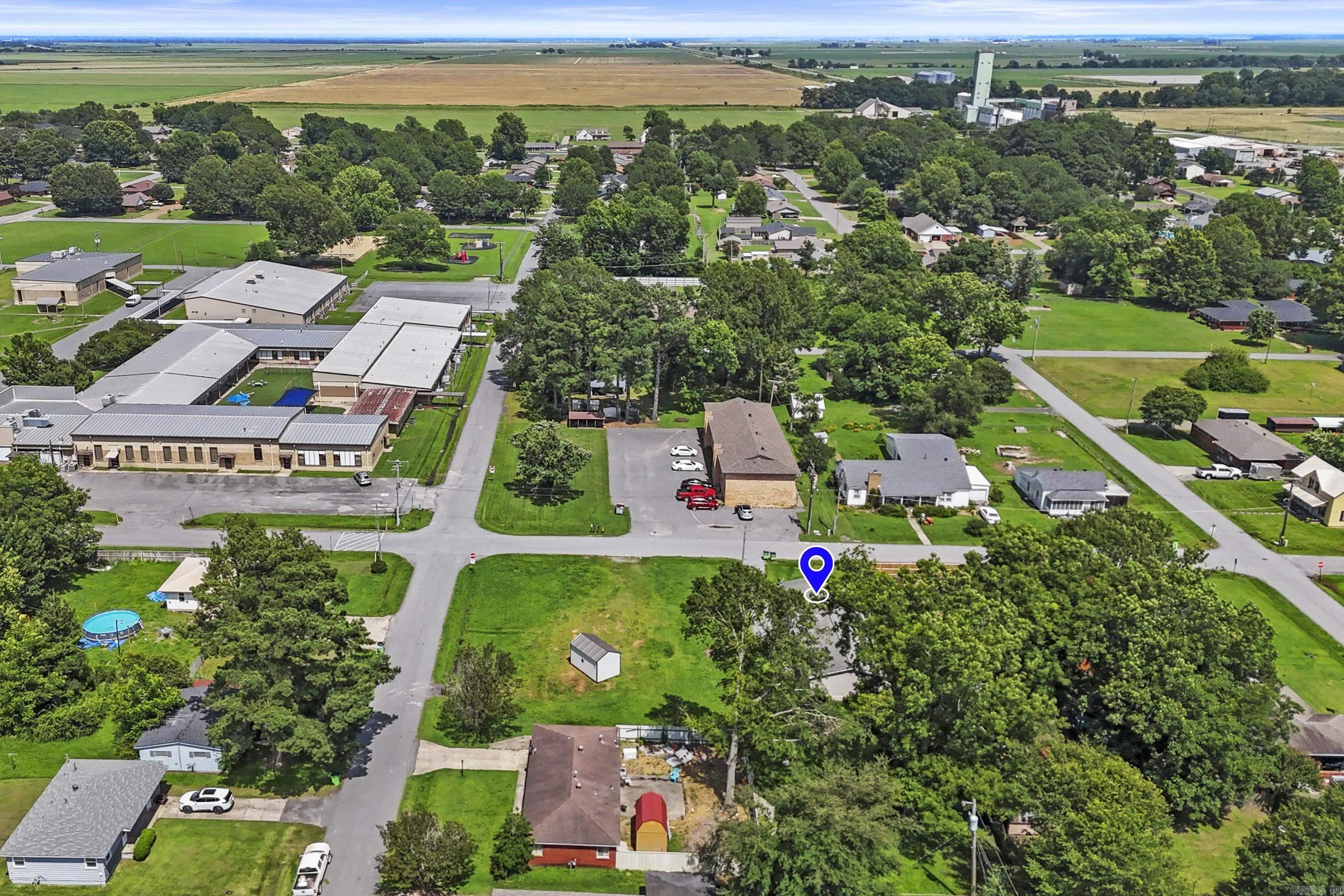 315 & 319 Center  Carlisle, AR