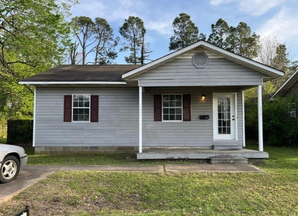 313 Olive St.  Trumann, AR