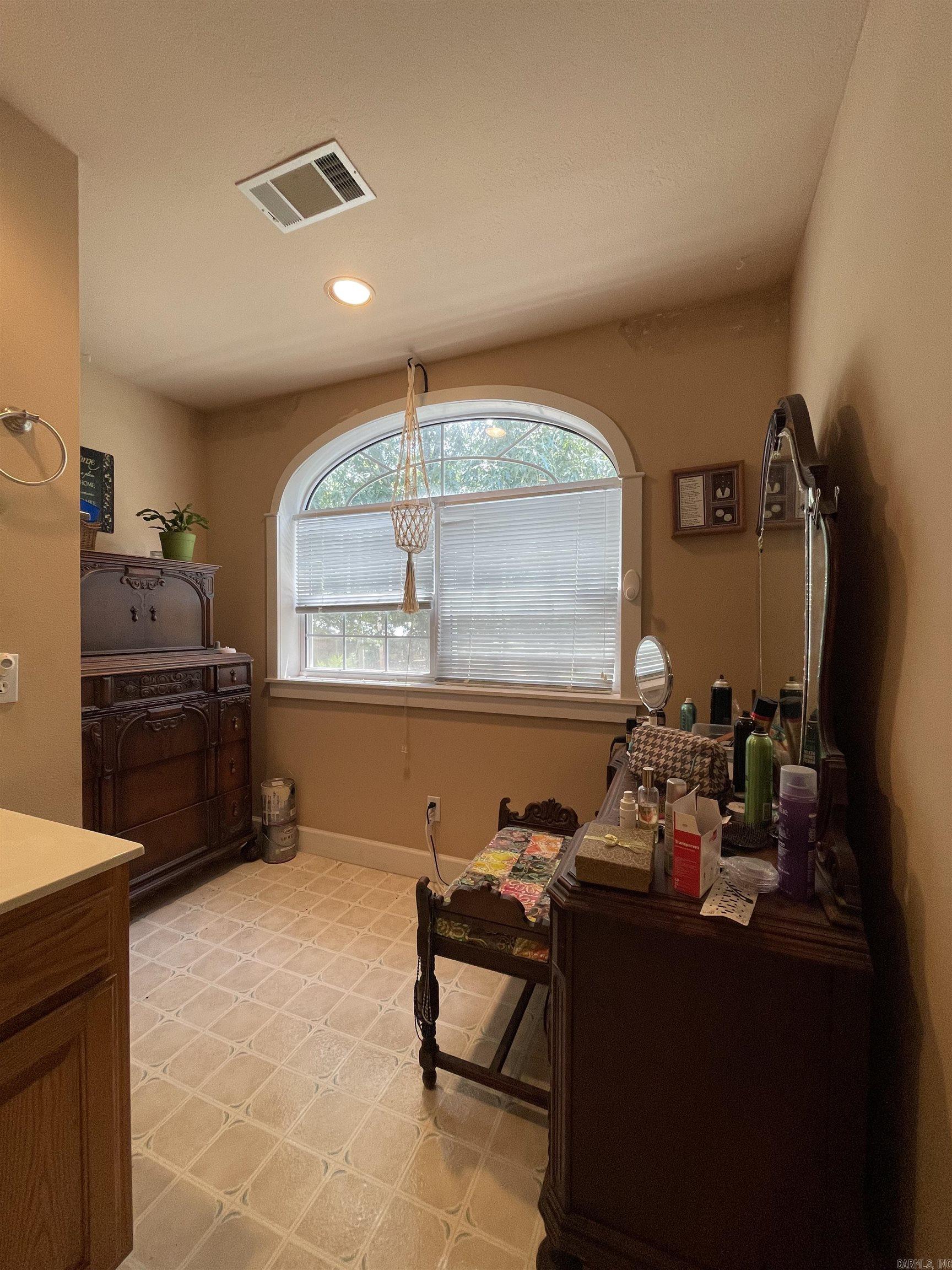 287 Country Charm  Mountain View, AR