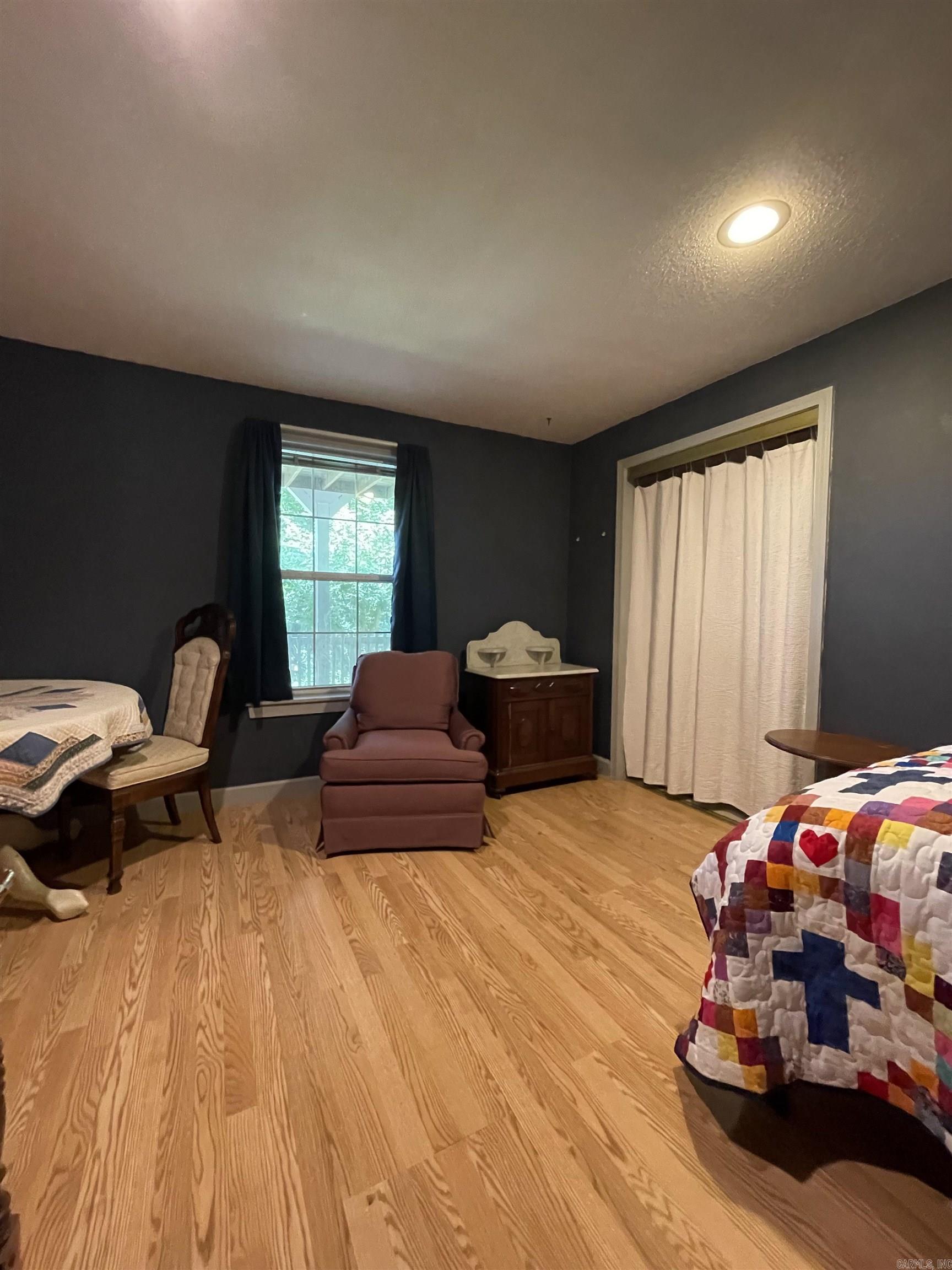 287 Country Charm  Mountain View, AR