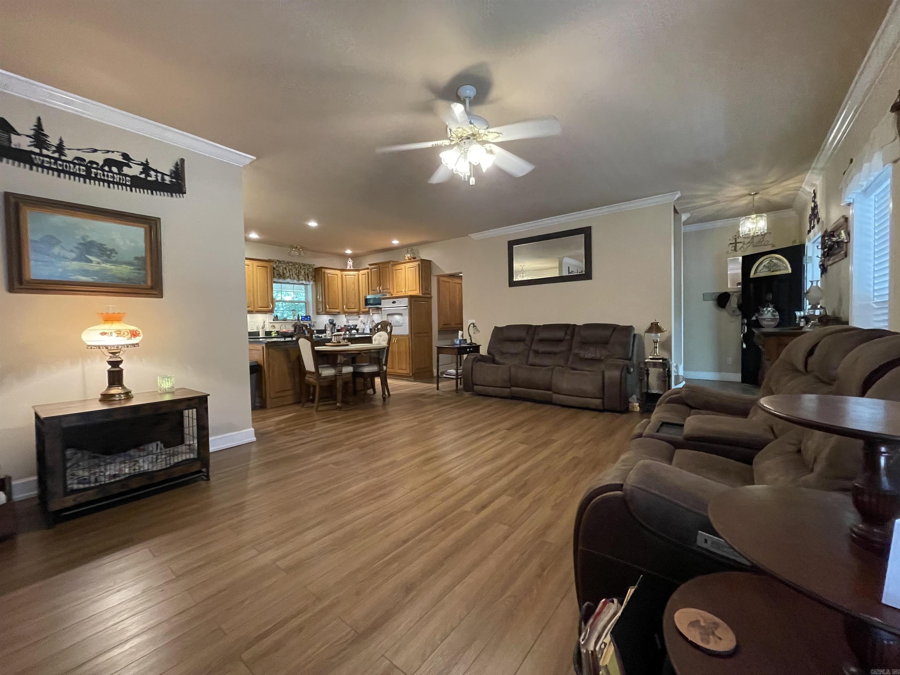287 Country Charm  Mountain View, AR