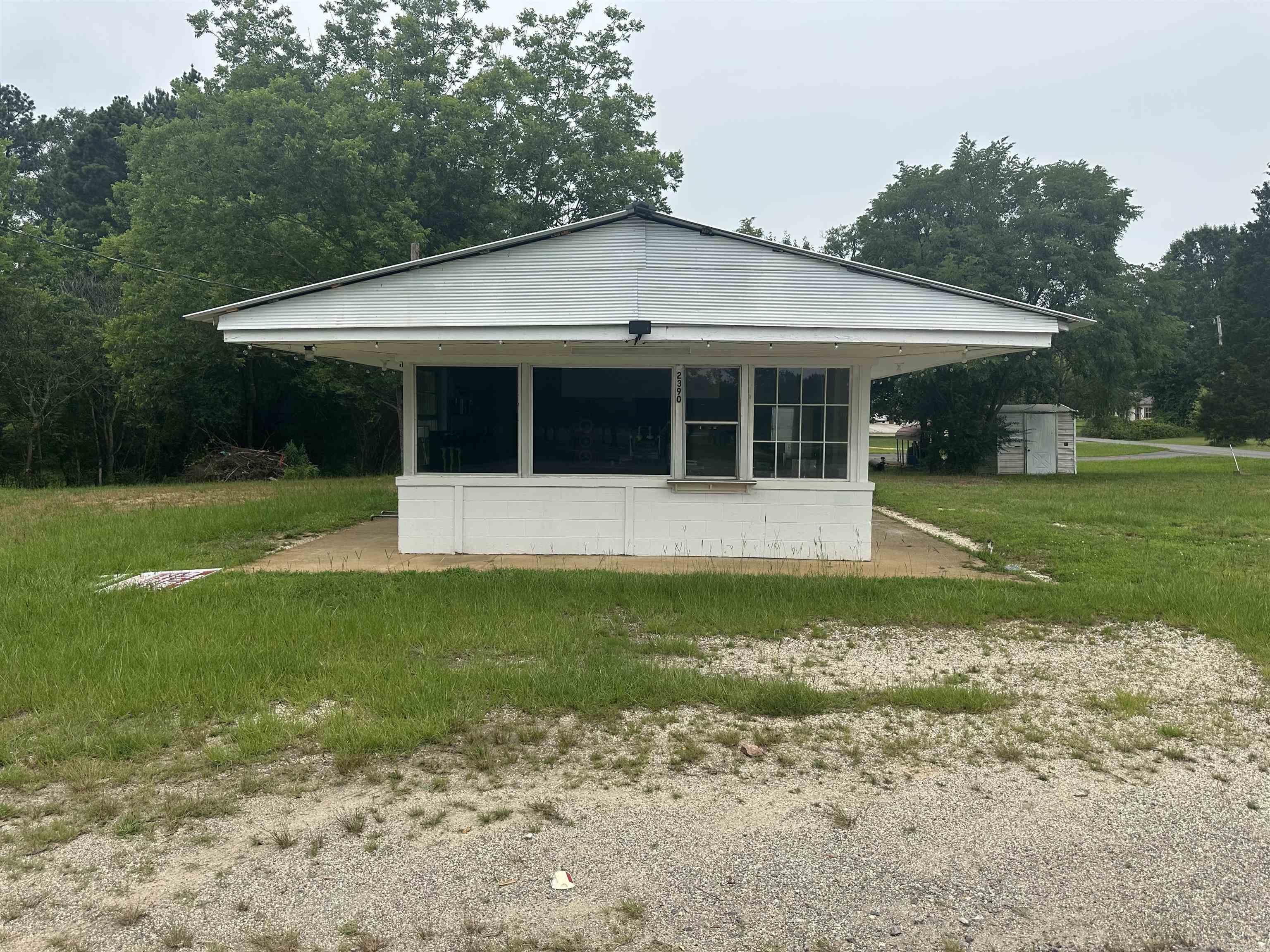 2390 Malvern Road  Arkadelphia, AR