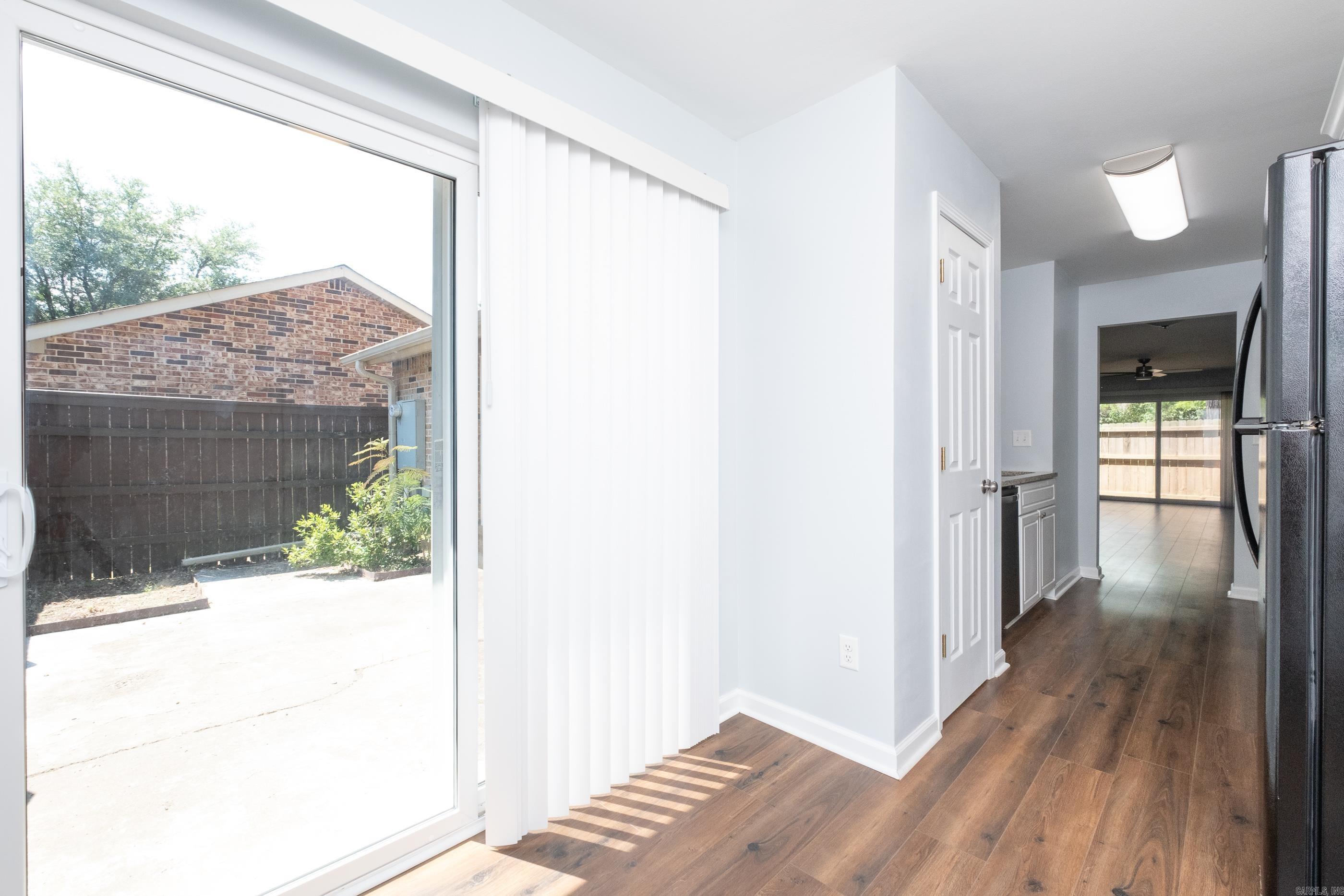 34 HAMPSHIRE  Little Rock, AR