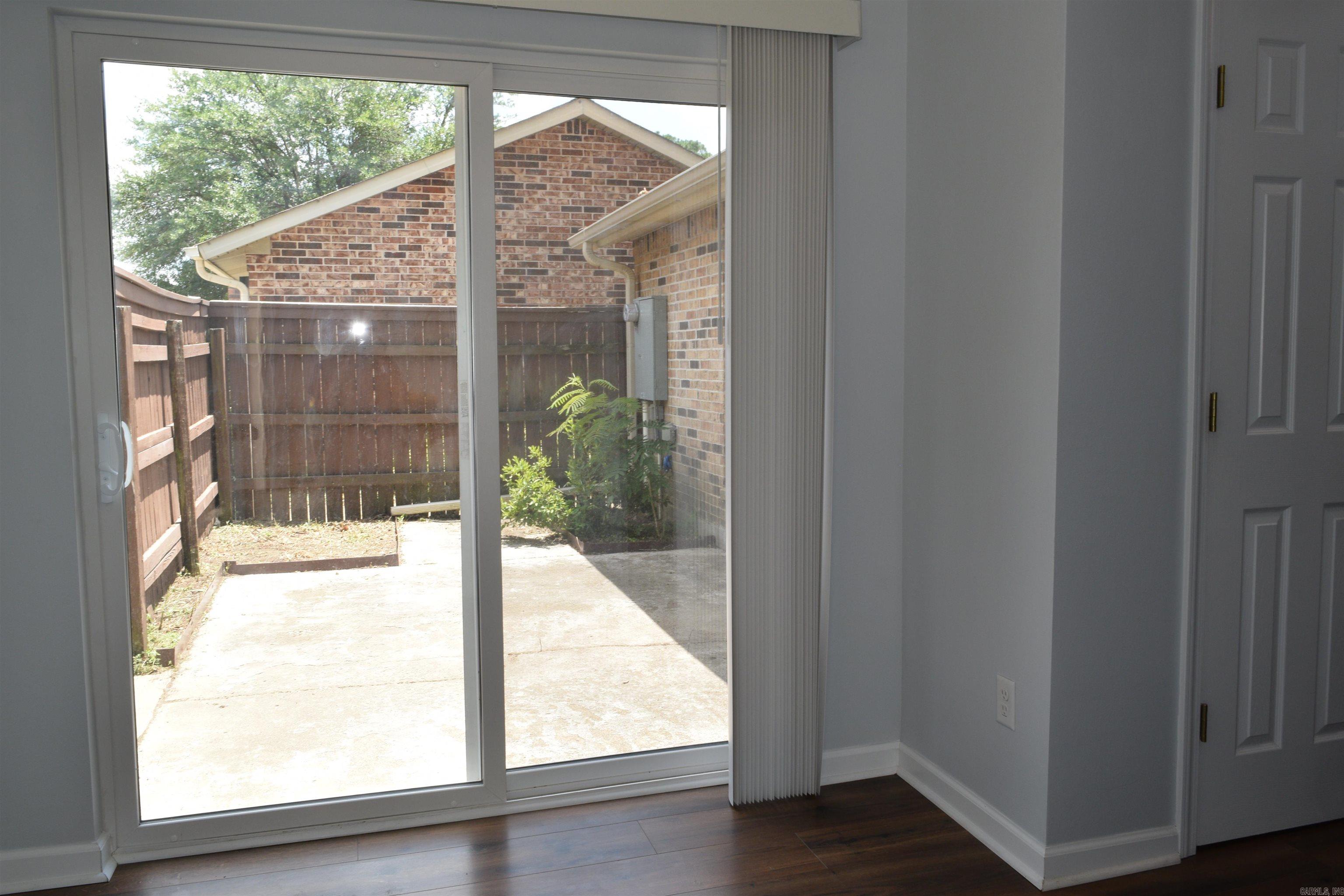 34 HAMPSHIRE  Little Rock, AR