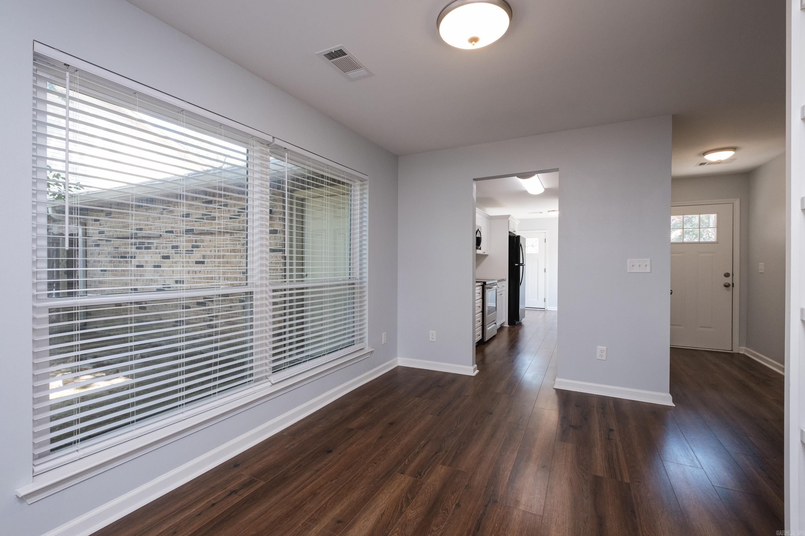 34 HAMPSHIRE  Little Rock, AR