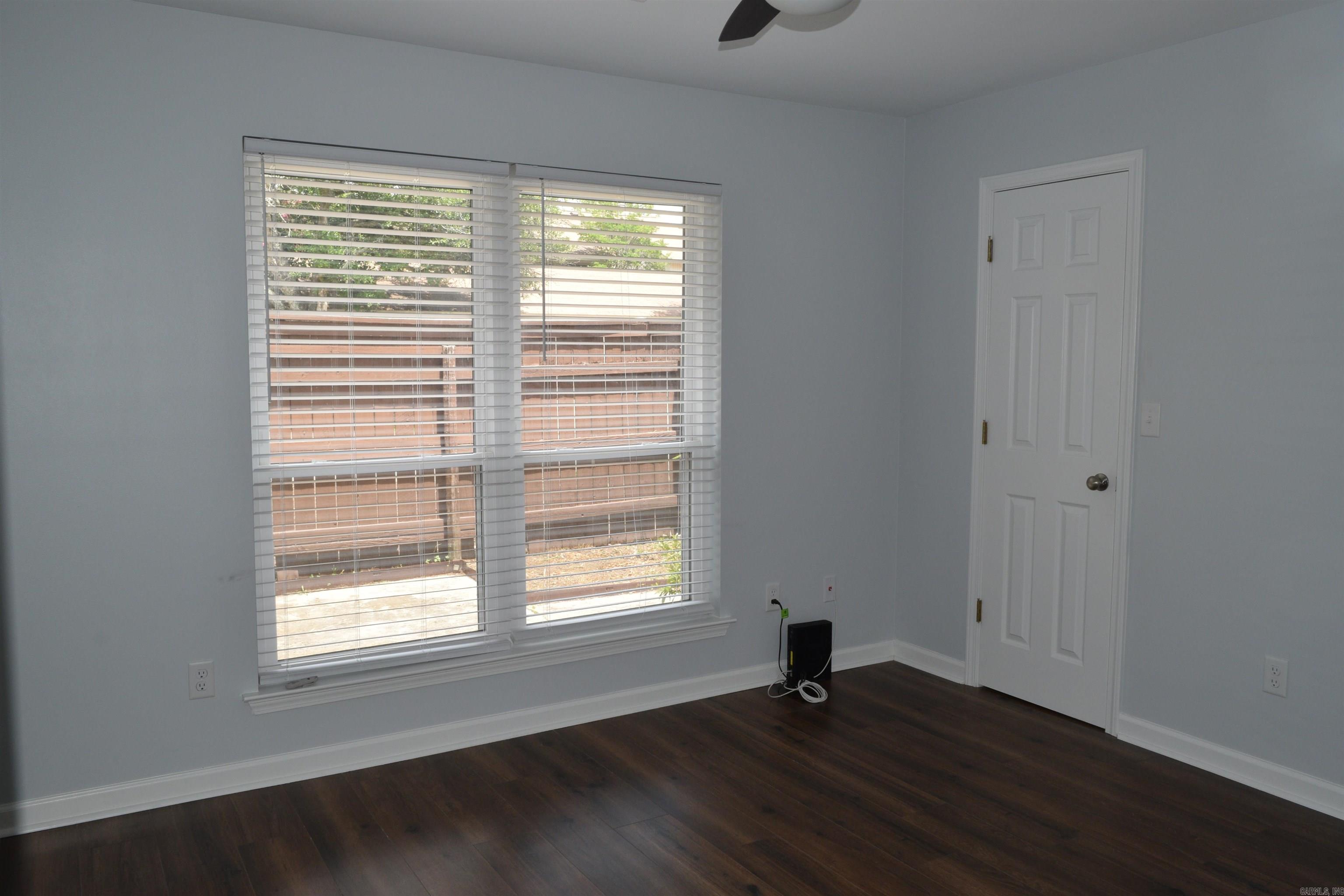 34 HAMPSHIRE  Little Rock, AR