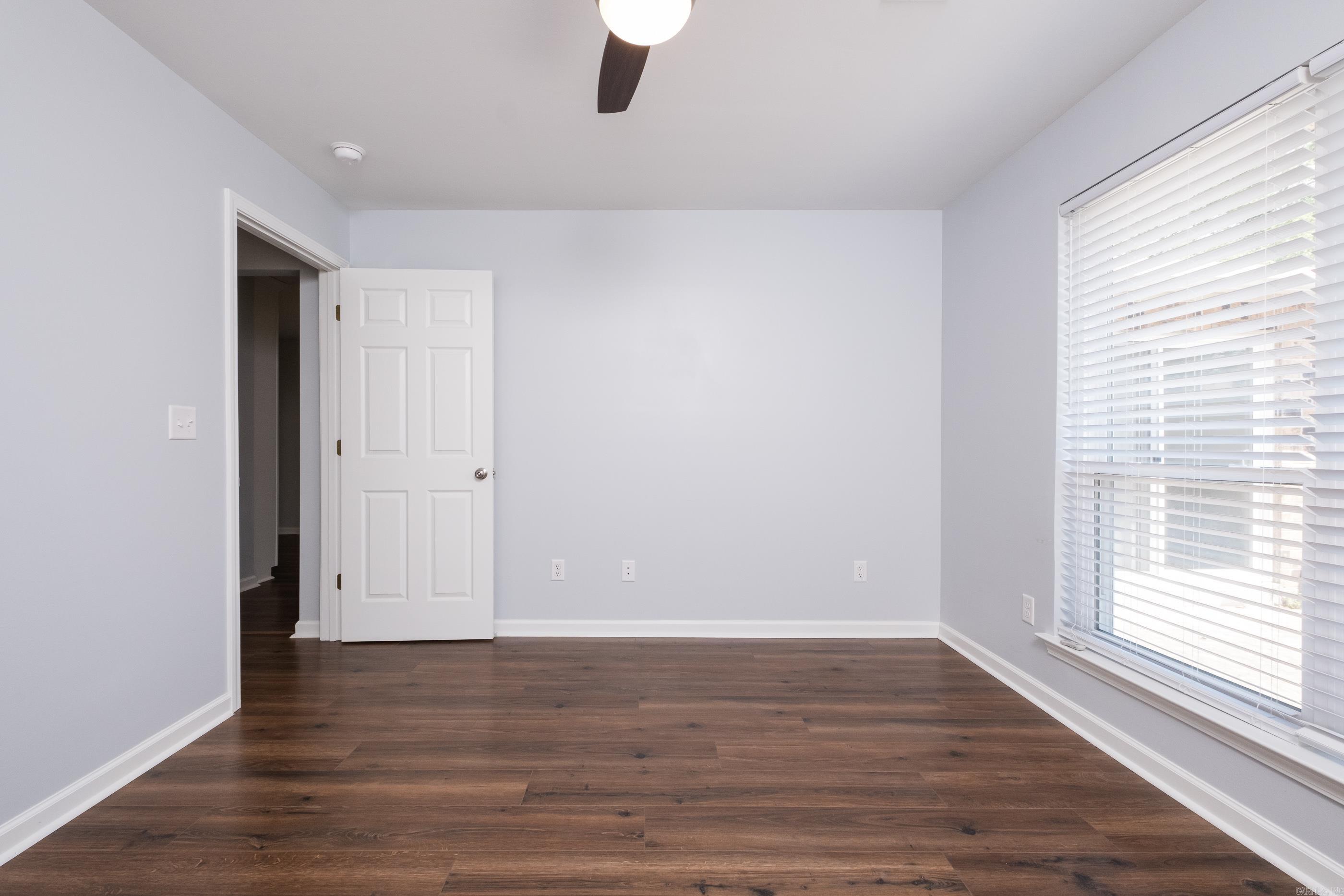 34 HAMPSHIRE  Little Rock, AR