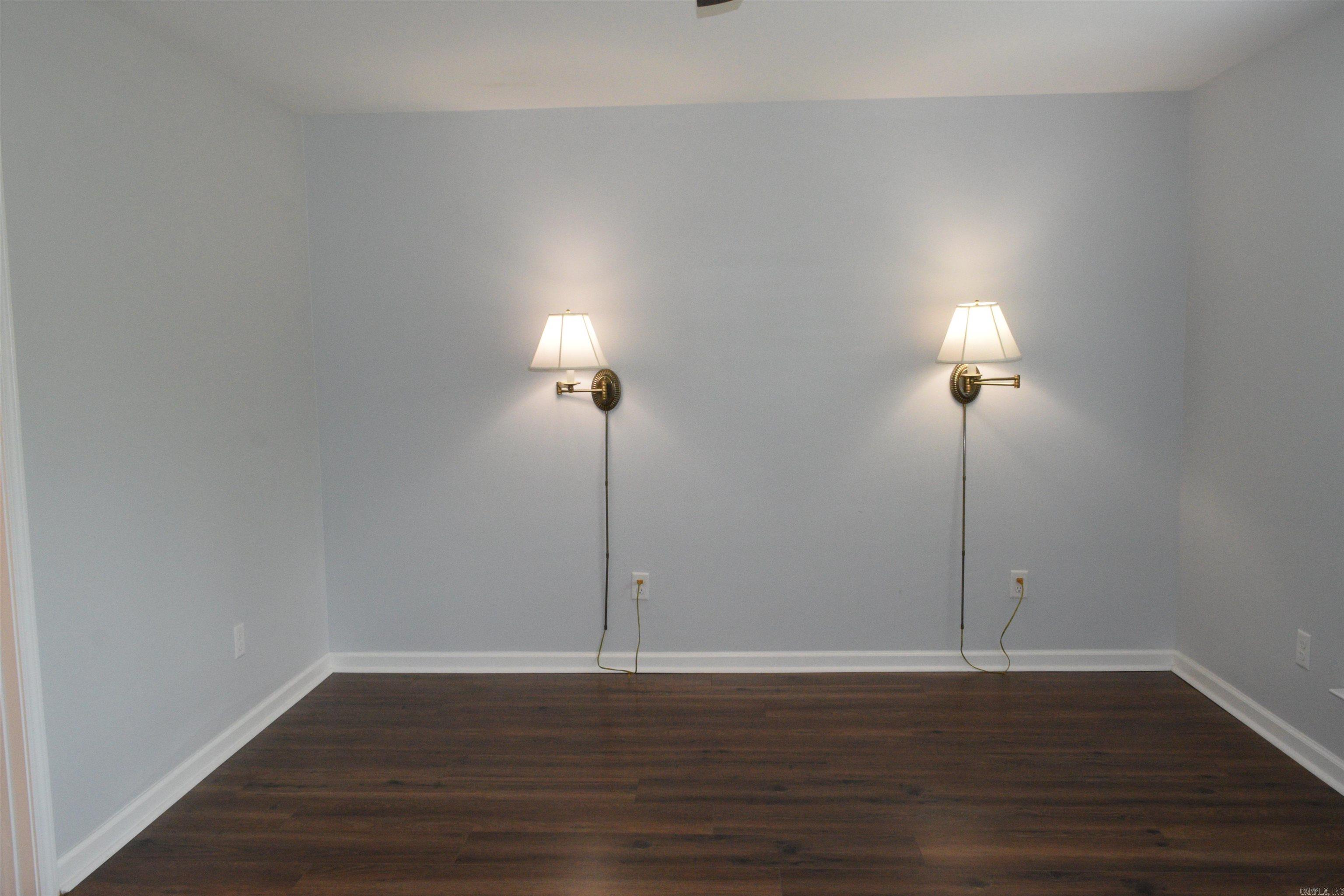 34 HAMPSHIRE  Little Rock, AR