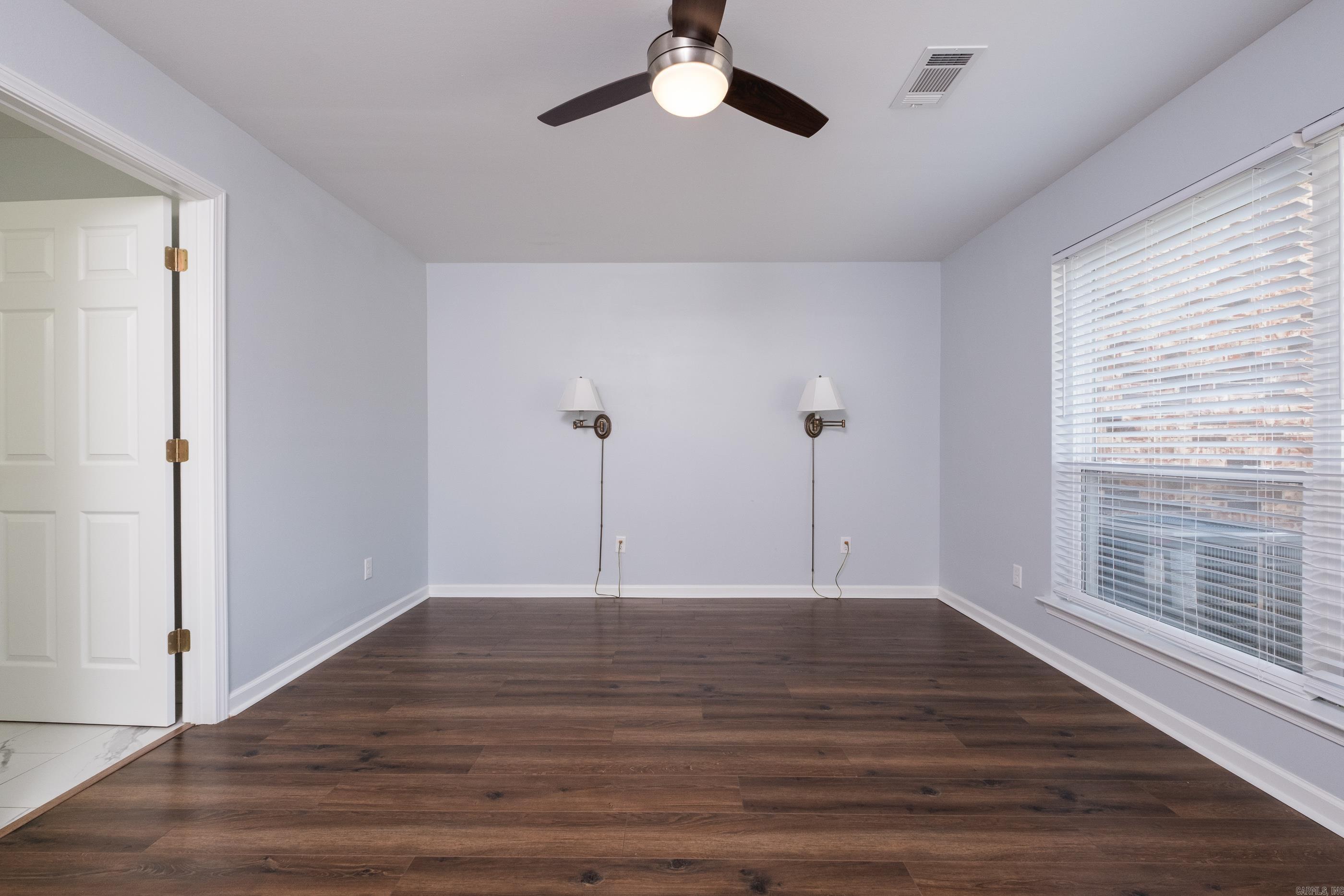 34 HAMPSHIRE  Little Rock, AR