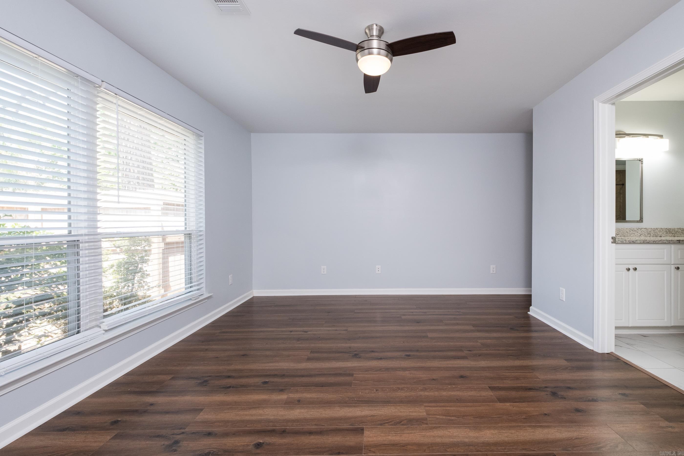 34 HAMPSHIRE  Little Rock, AR