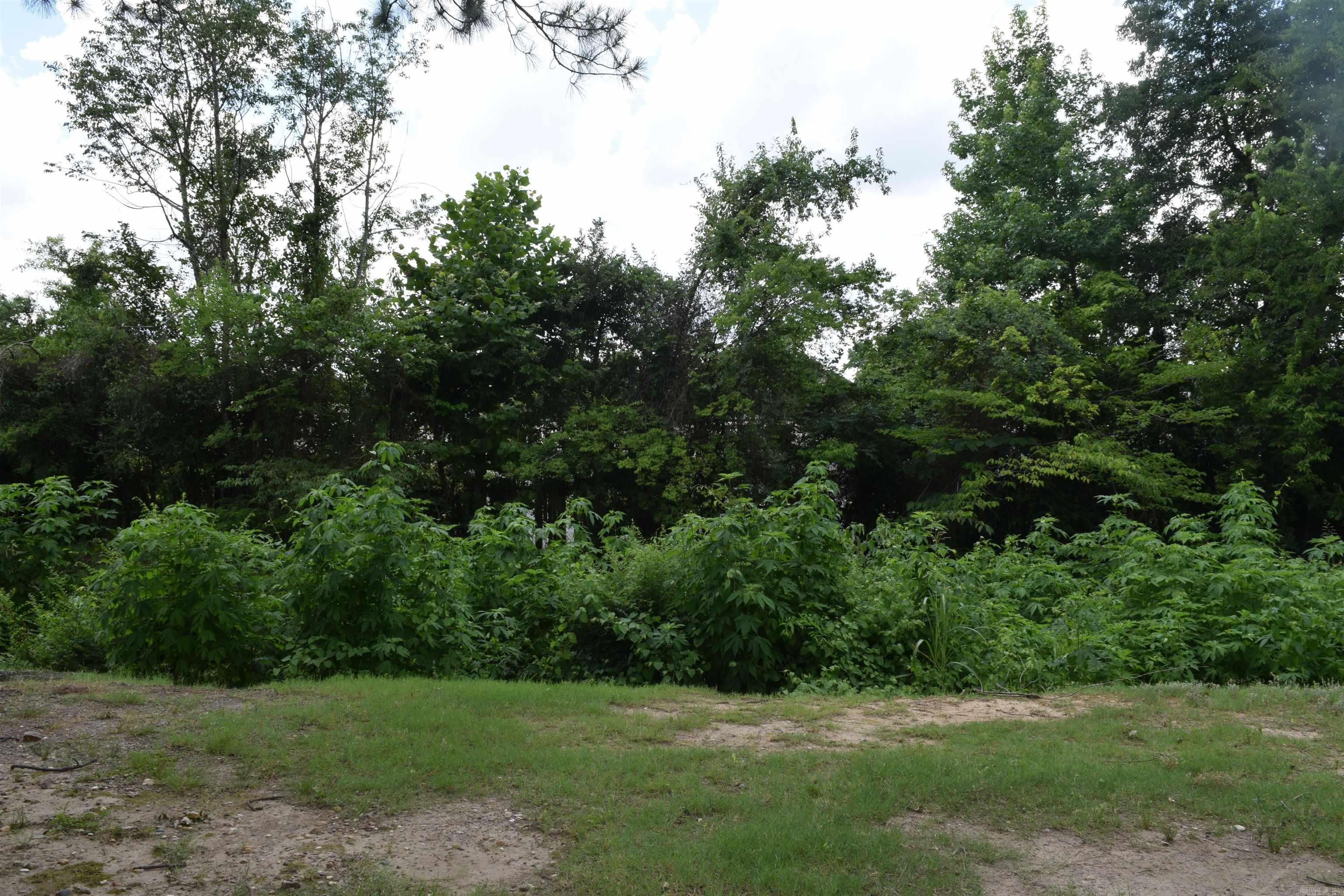 34 HAMPSHIRE  Little Rock, AR