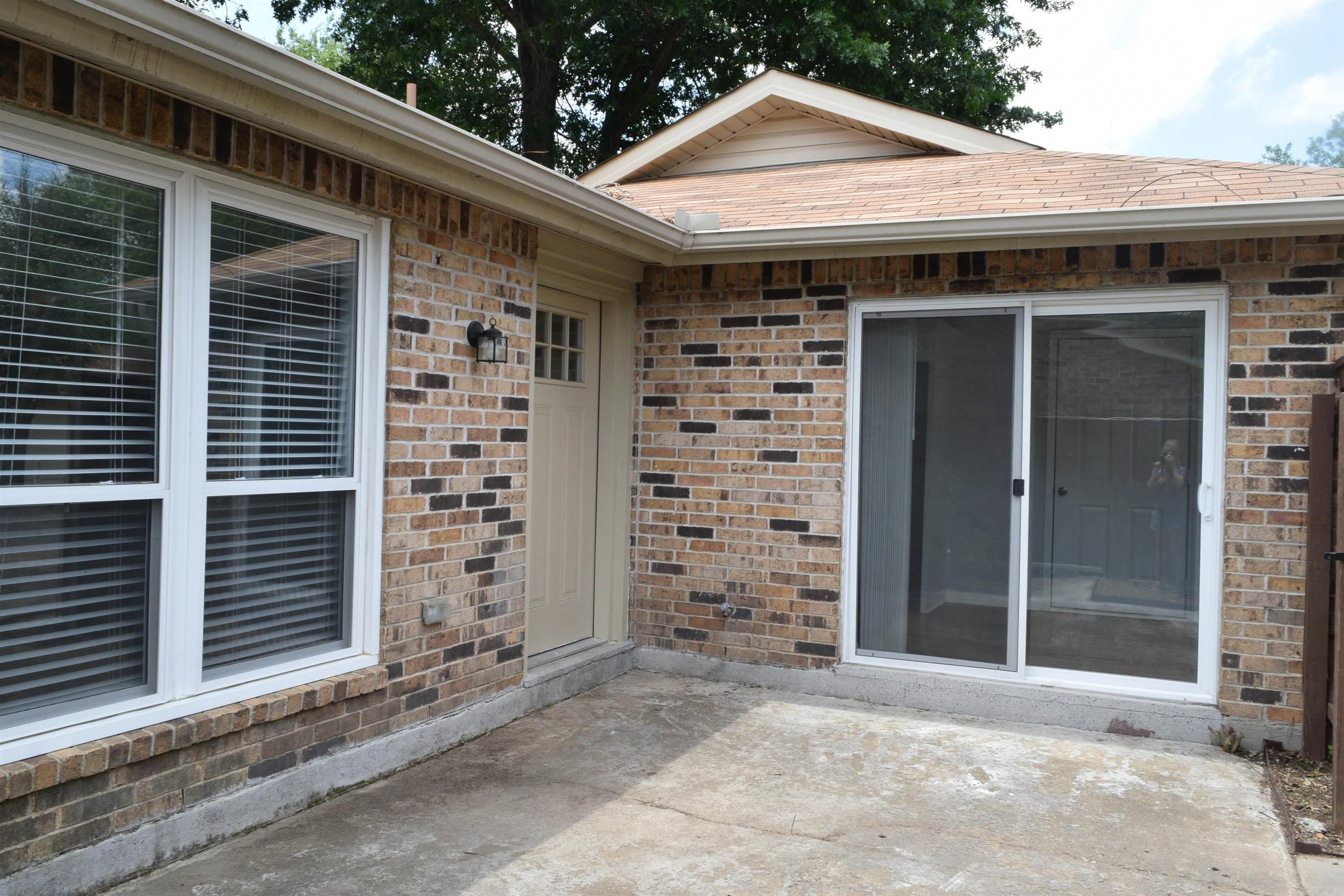 34 HAMPSHIRE  Little Rock, AR