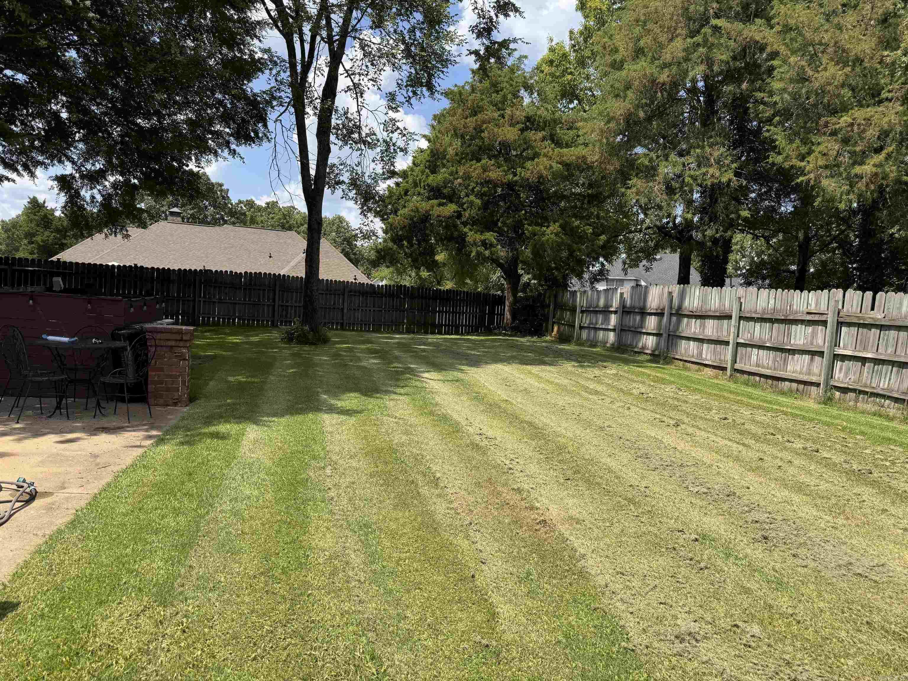 106 Red Oak  Searcy, AR