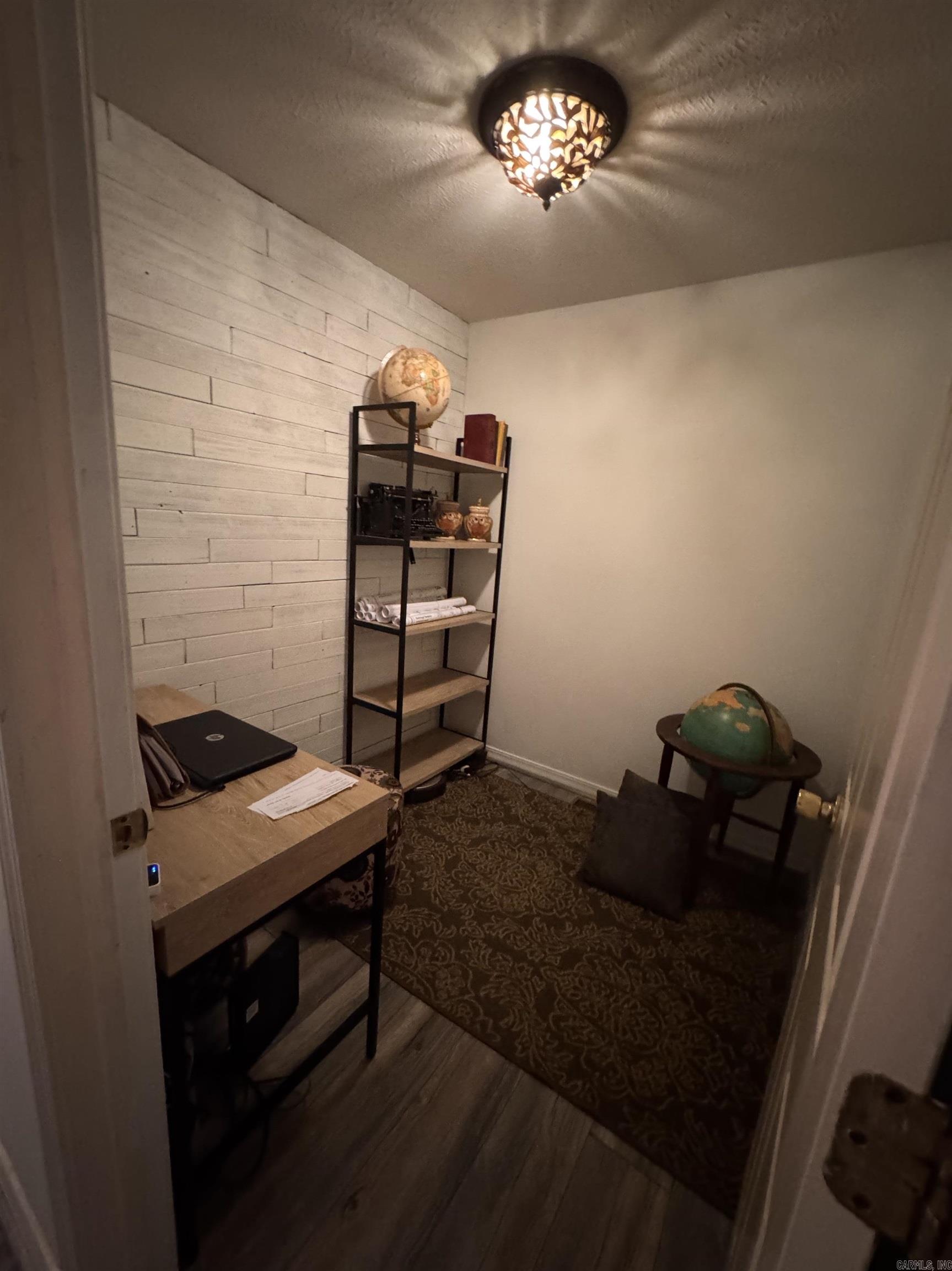 106 Red Oak Lane Searcy, AR 72143
