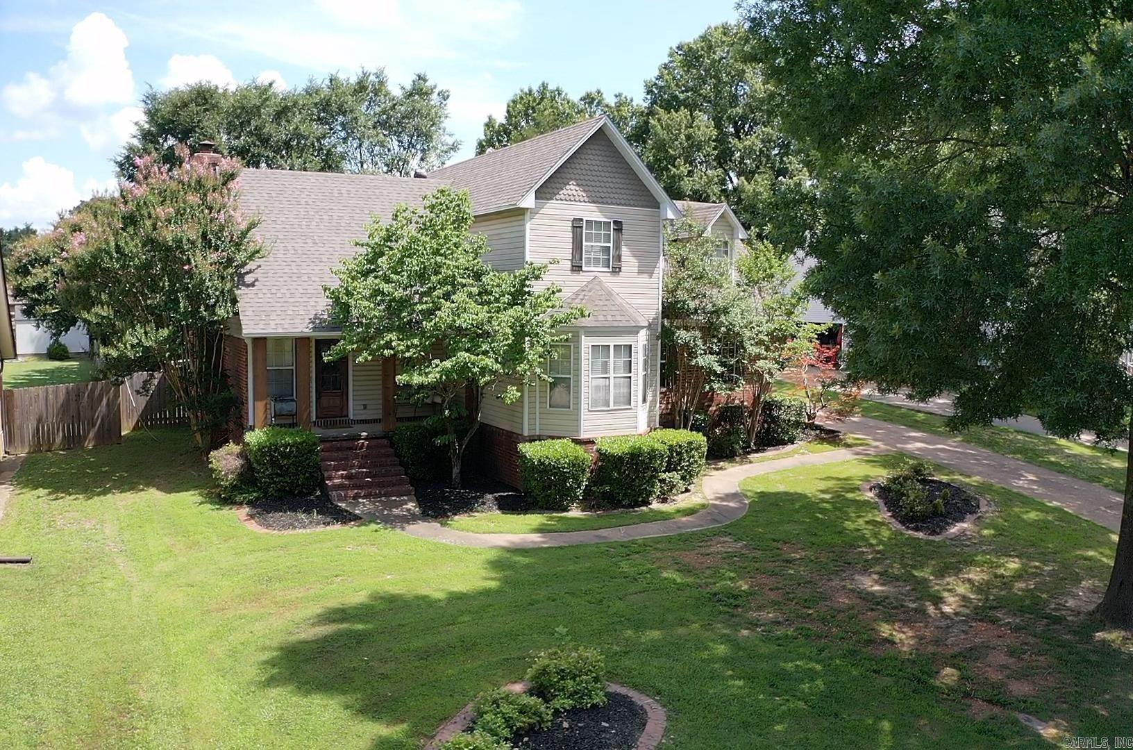 106 Red Oak  Searcy, AR