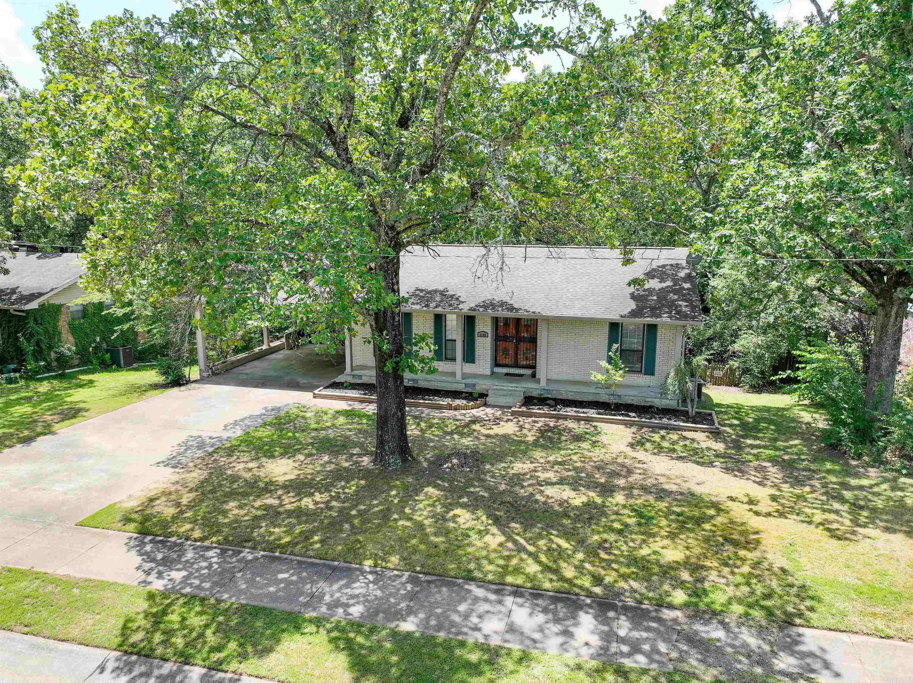 3109 Donaghey Dr  North Little Rock, AR