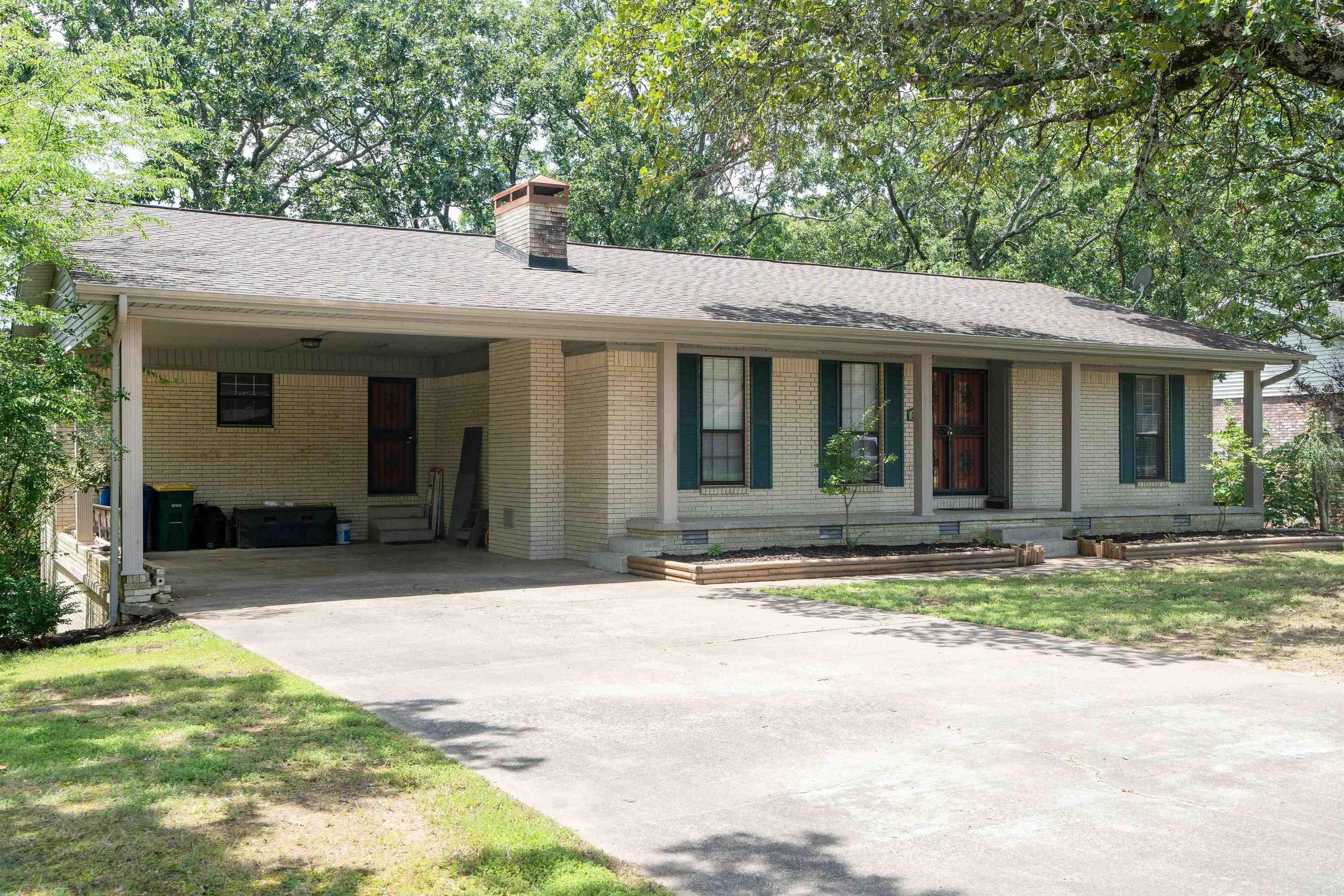 3109 Donaghey Dr  North Little Rock, AR