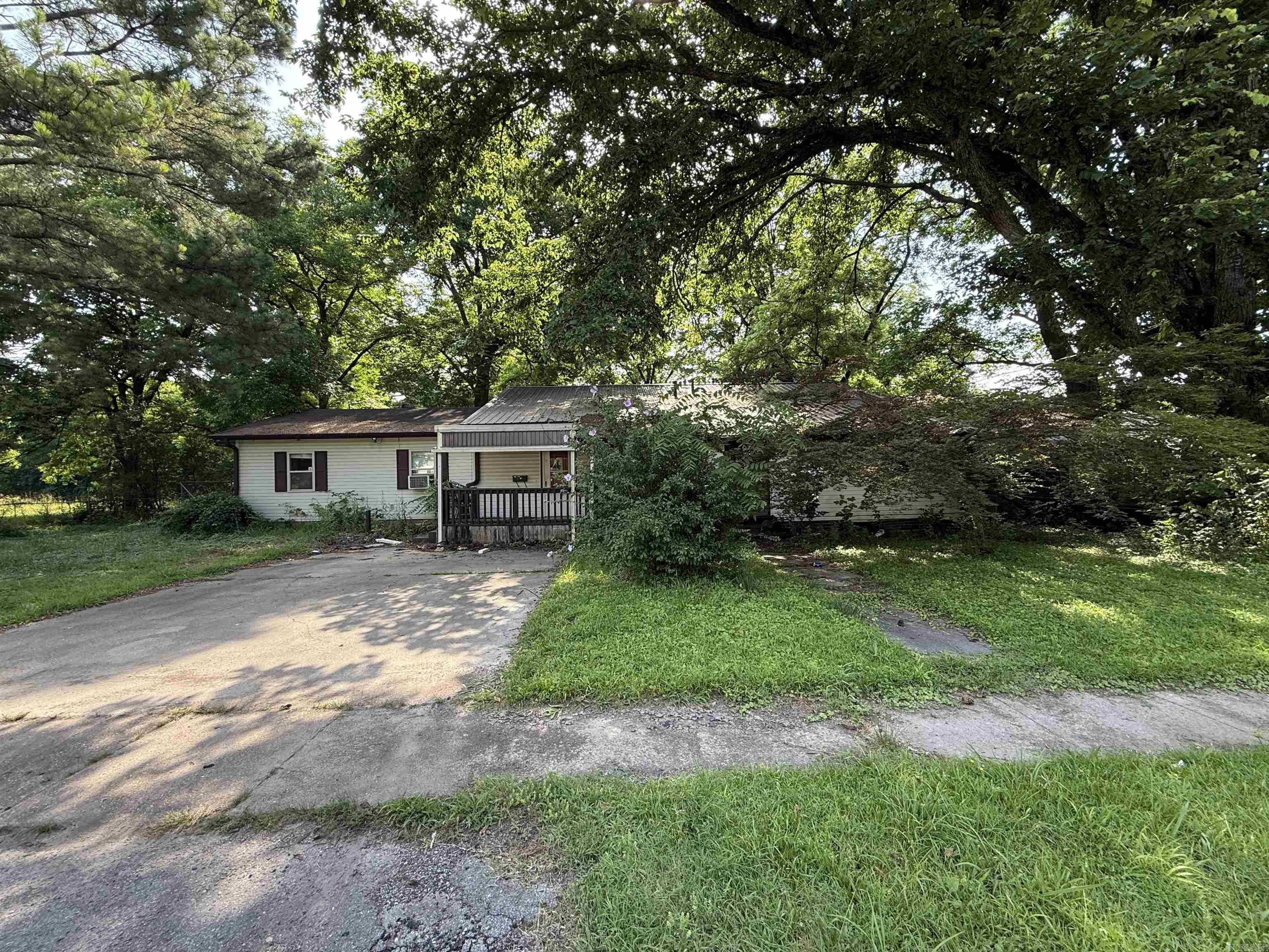 512 Second  Jonesboro, AR
