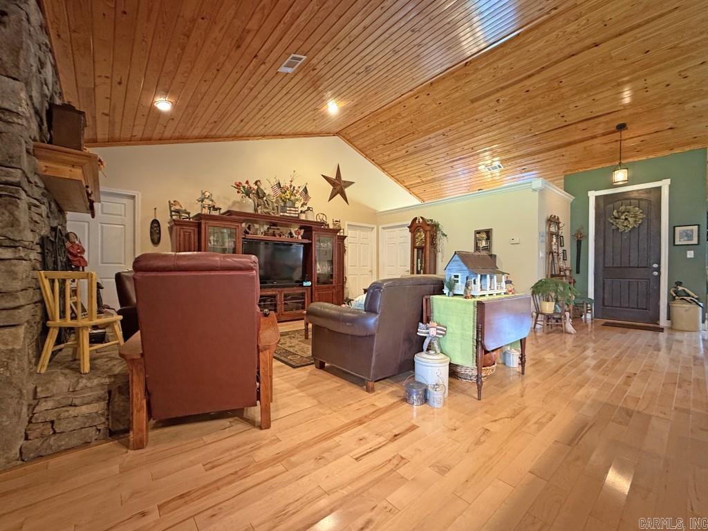 10 Harry  Batesville, AR