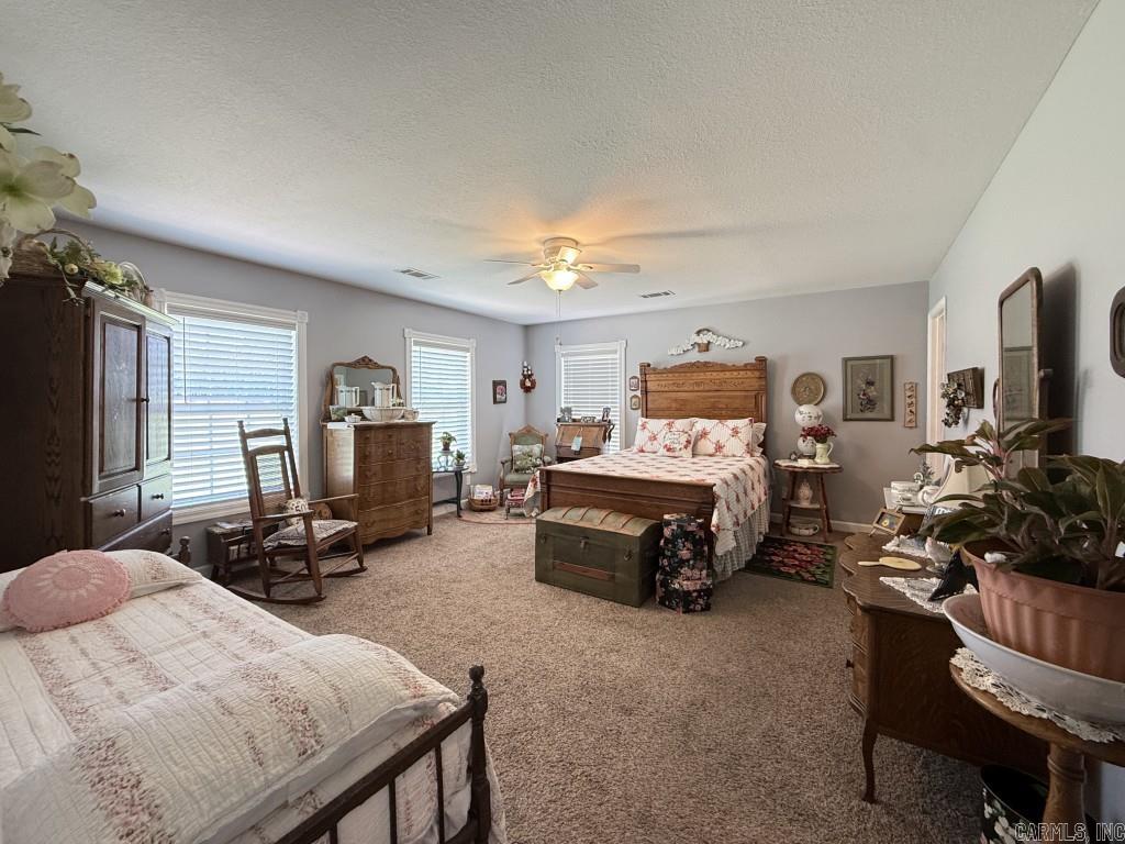 10 Harry  Batesville, AR