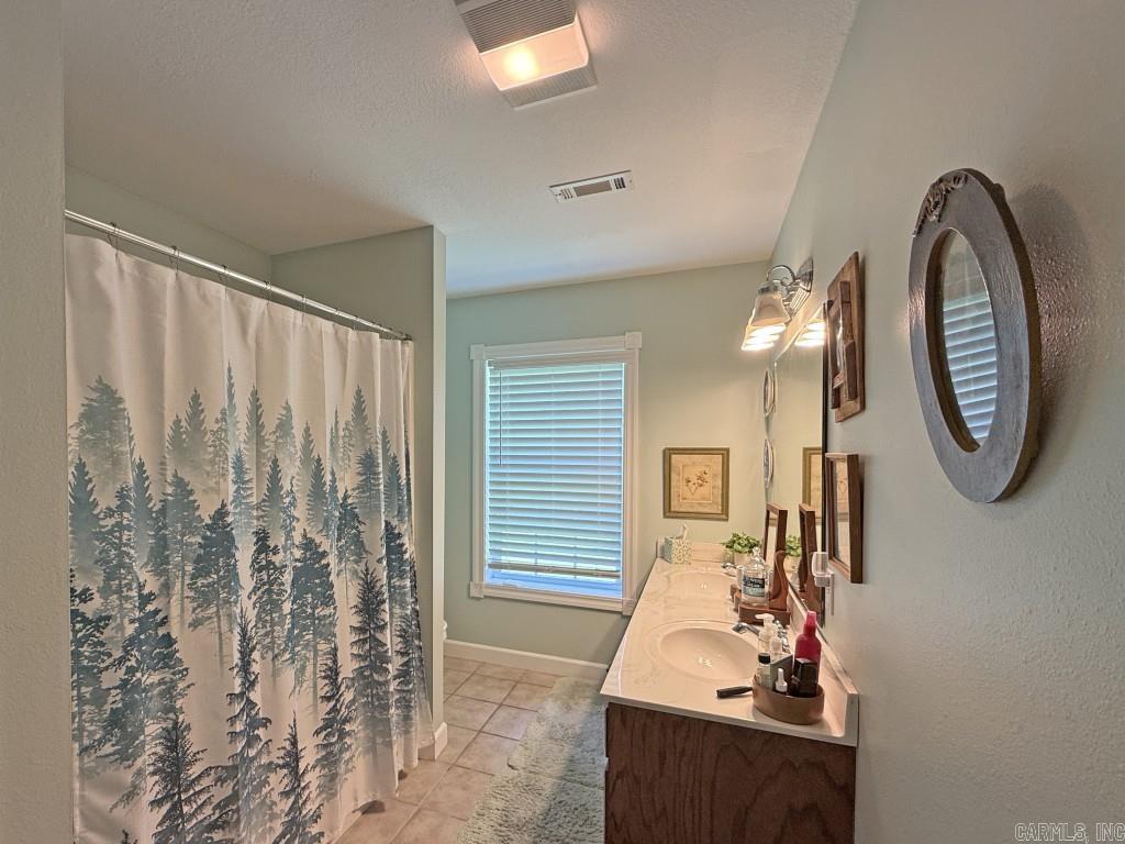 10 Harry  Batesville, AR