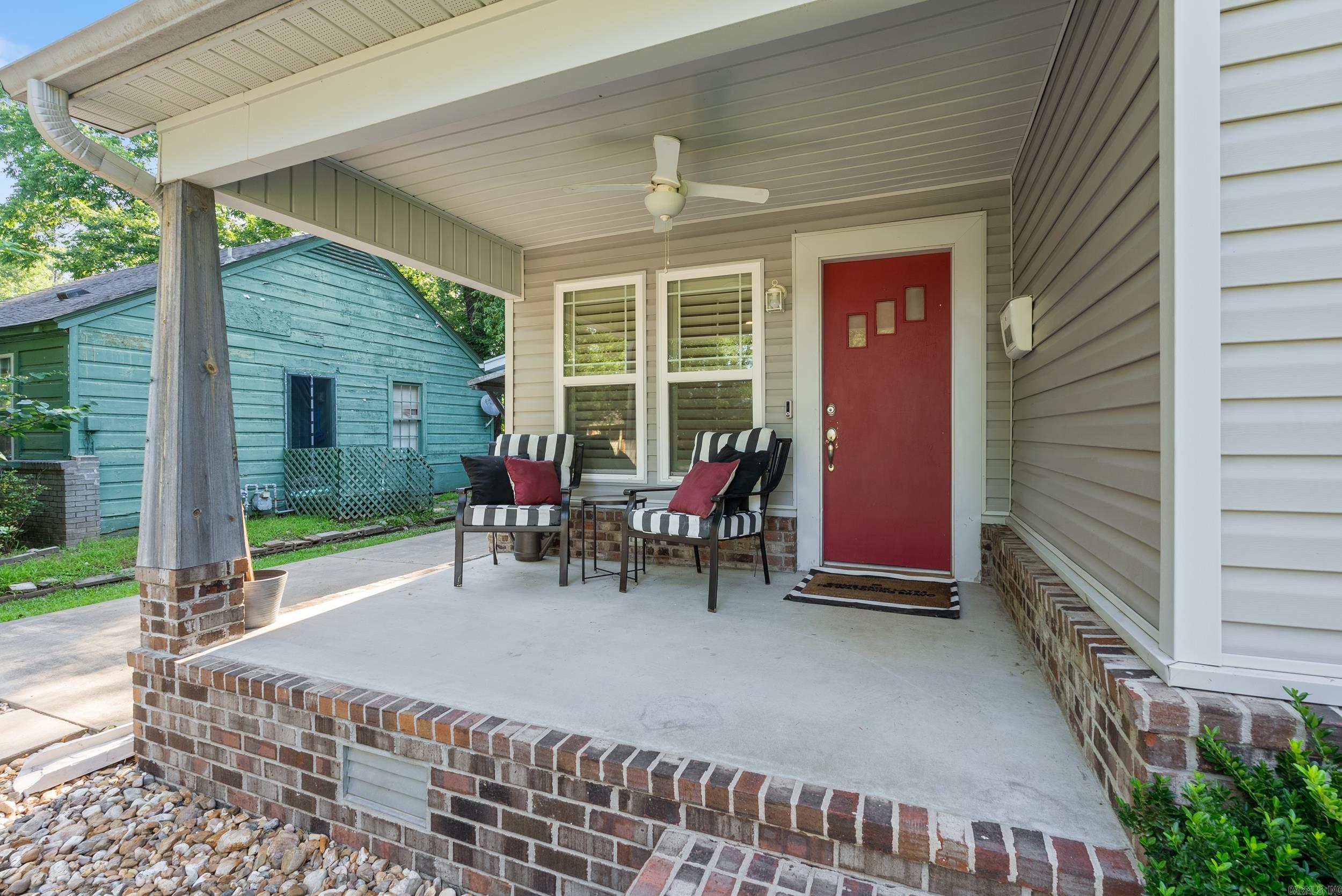 320 Mitchell  Conway, AR