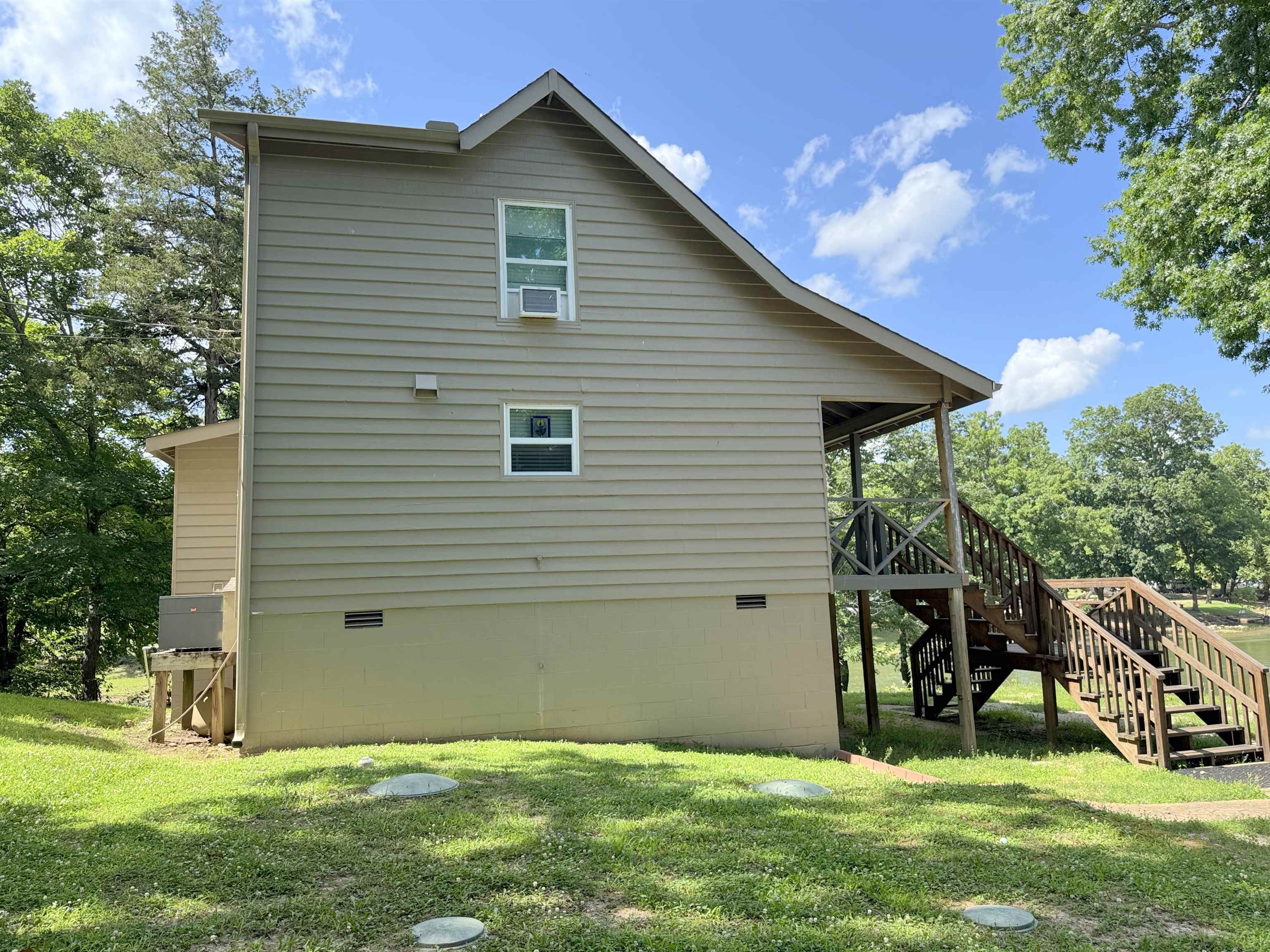 27 Miramichee  Hardy, AR
