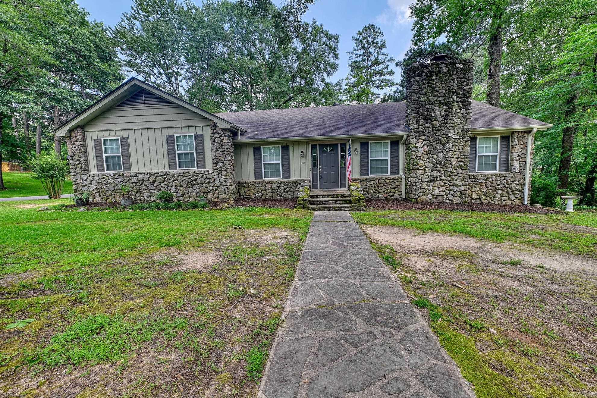 1 Ivy Circle Arkadelphia, AR 71923