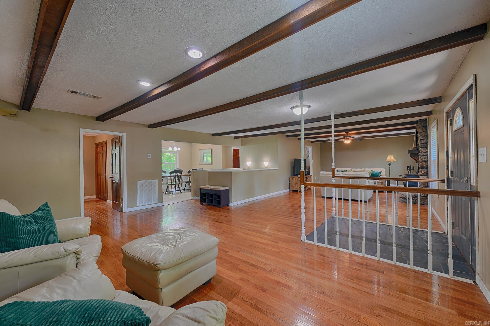 1 Ivy  Arkadelphia, AR