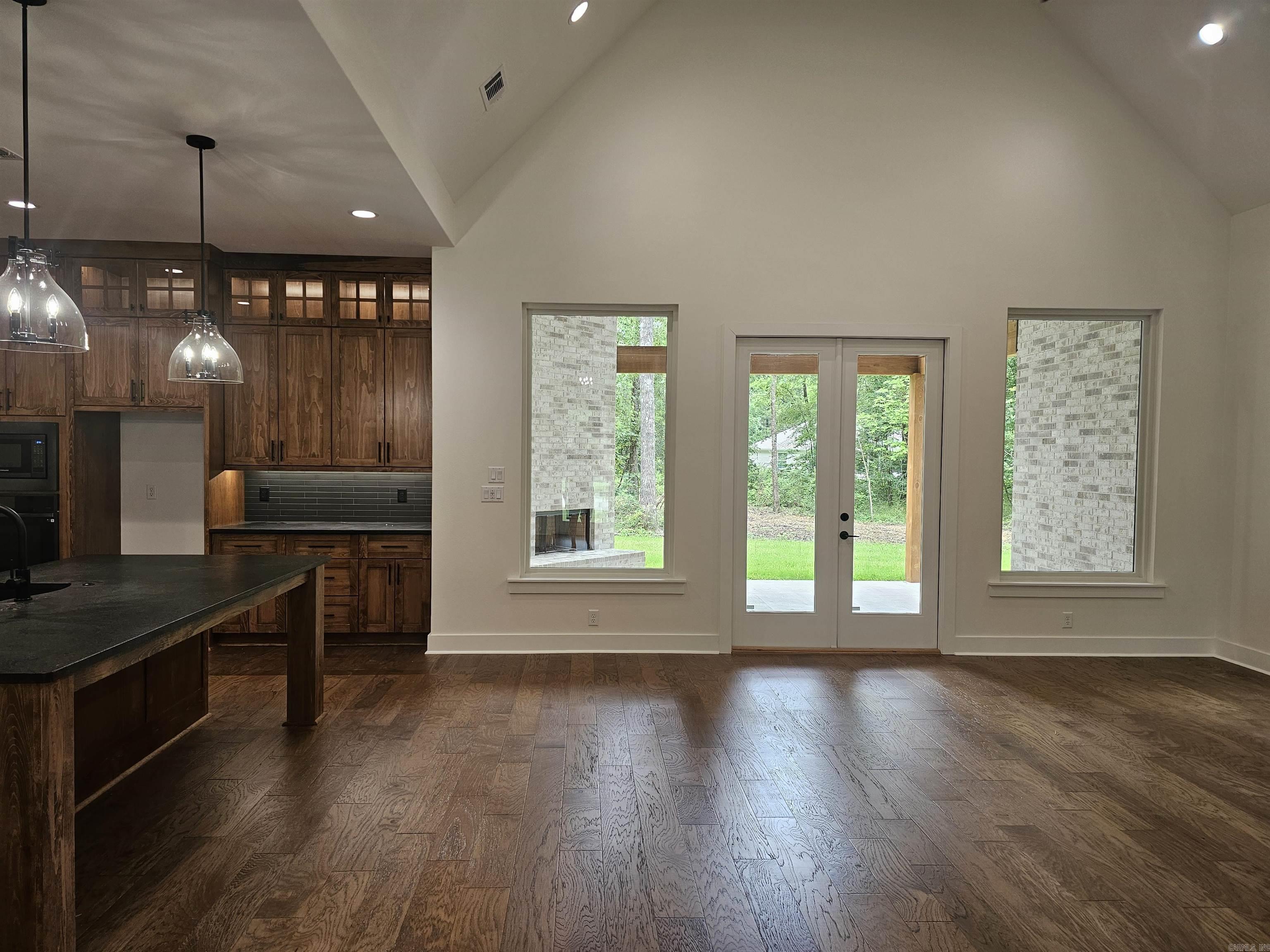 3053 Avilla Manor  Alexander, AR