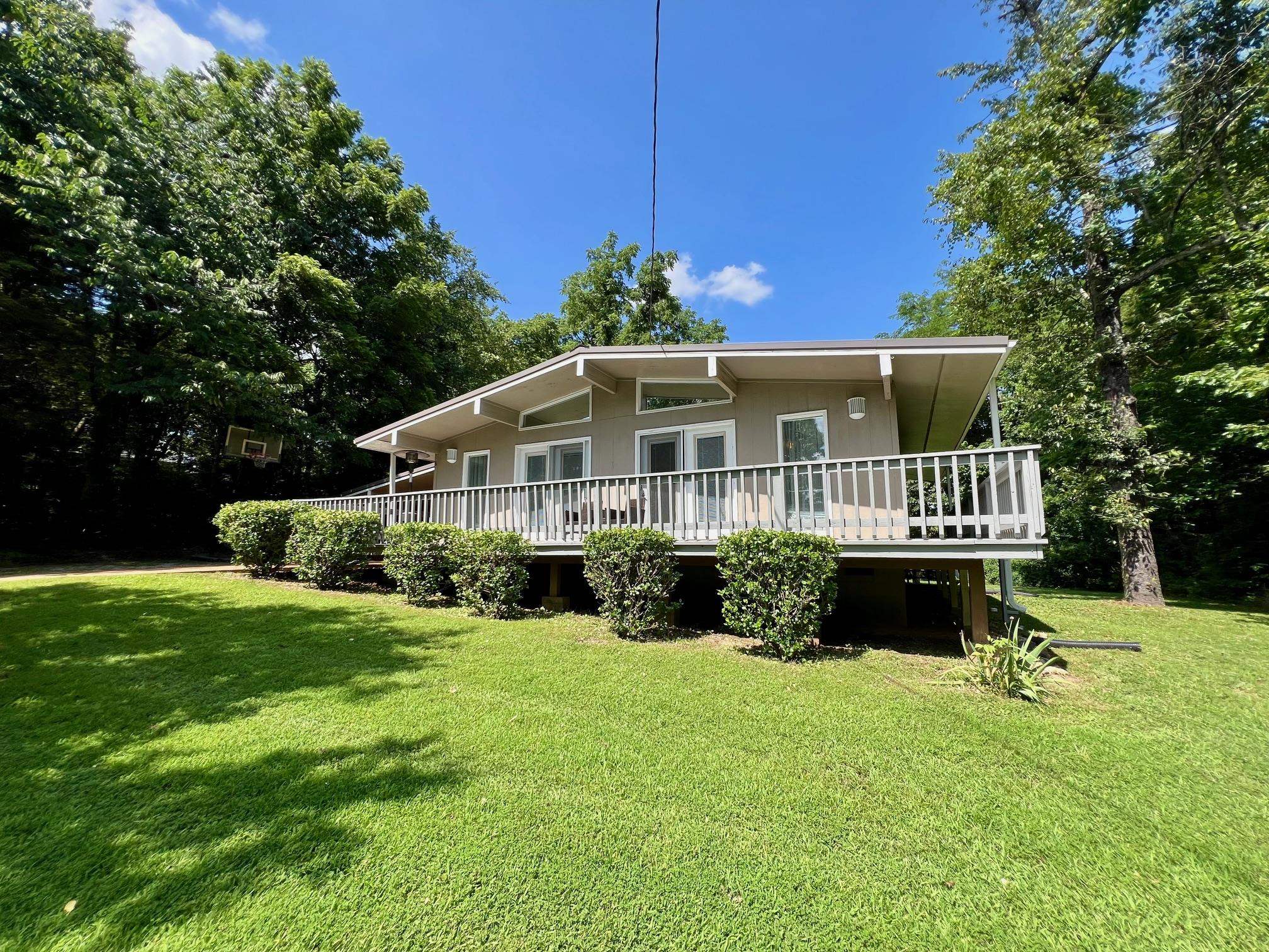 5 Winnebago  Cherokee Village, AR