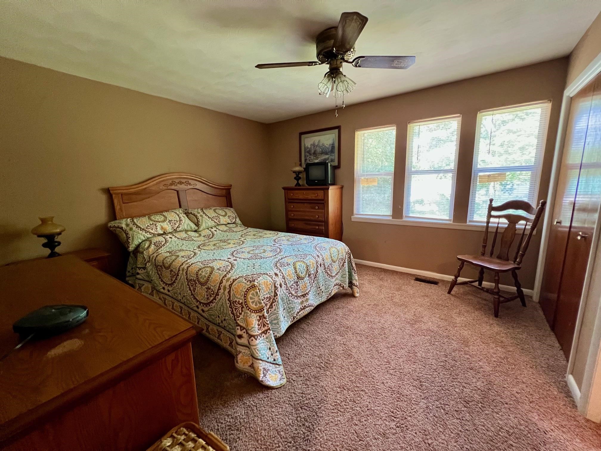5 Winnebago  Cherokee Village, AR