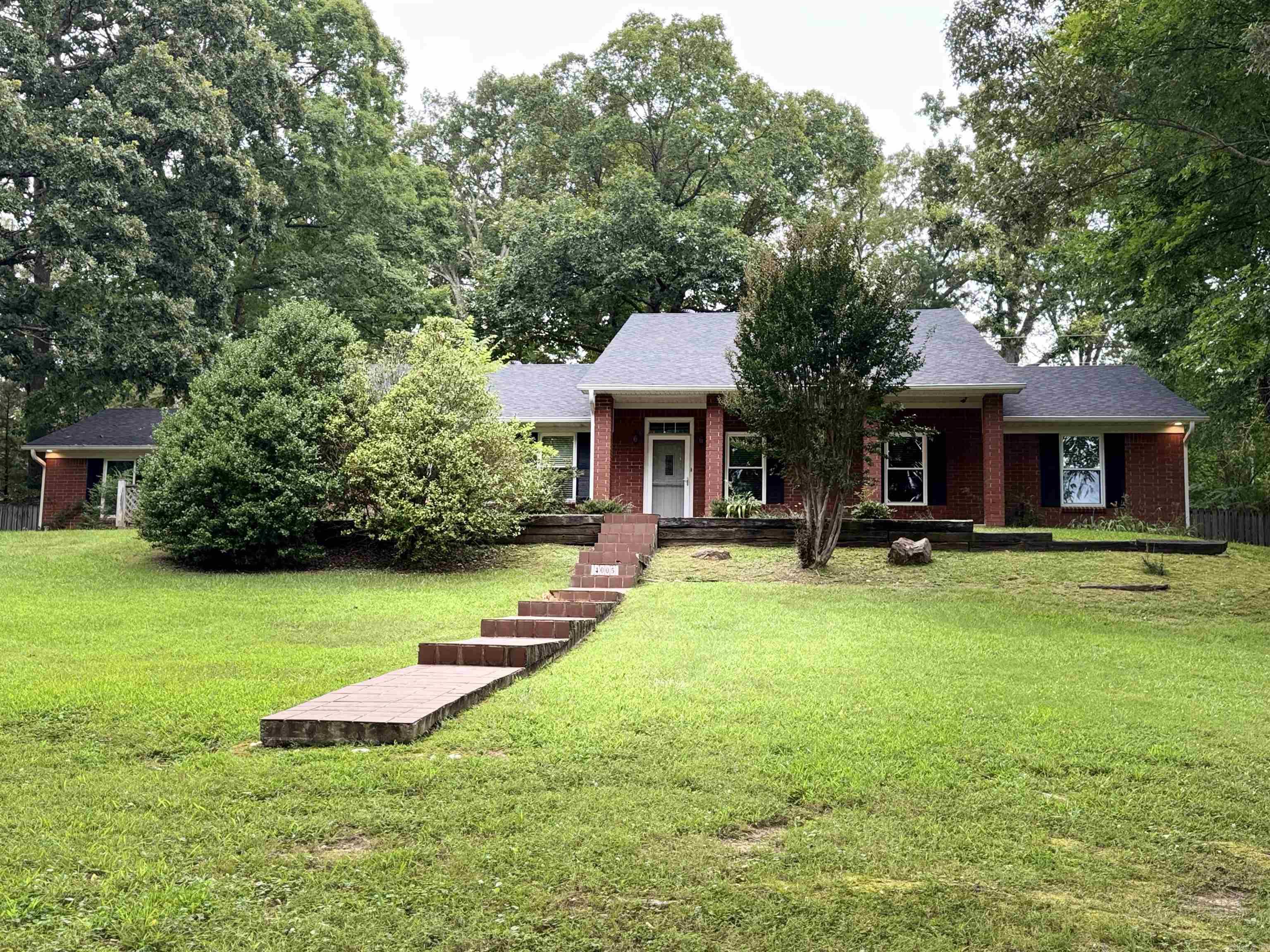 4005 Salt Creek Road Benton, AR 72019
