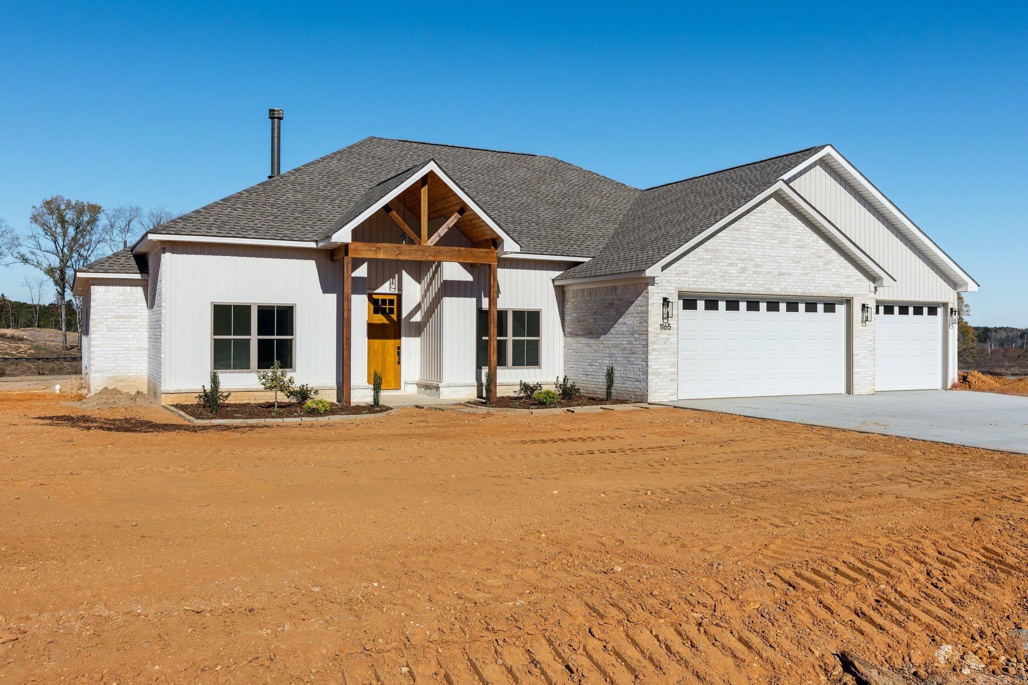 1165 Duke  Bauxite, AR