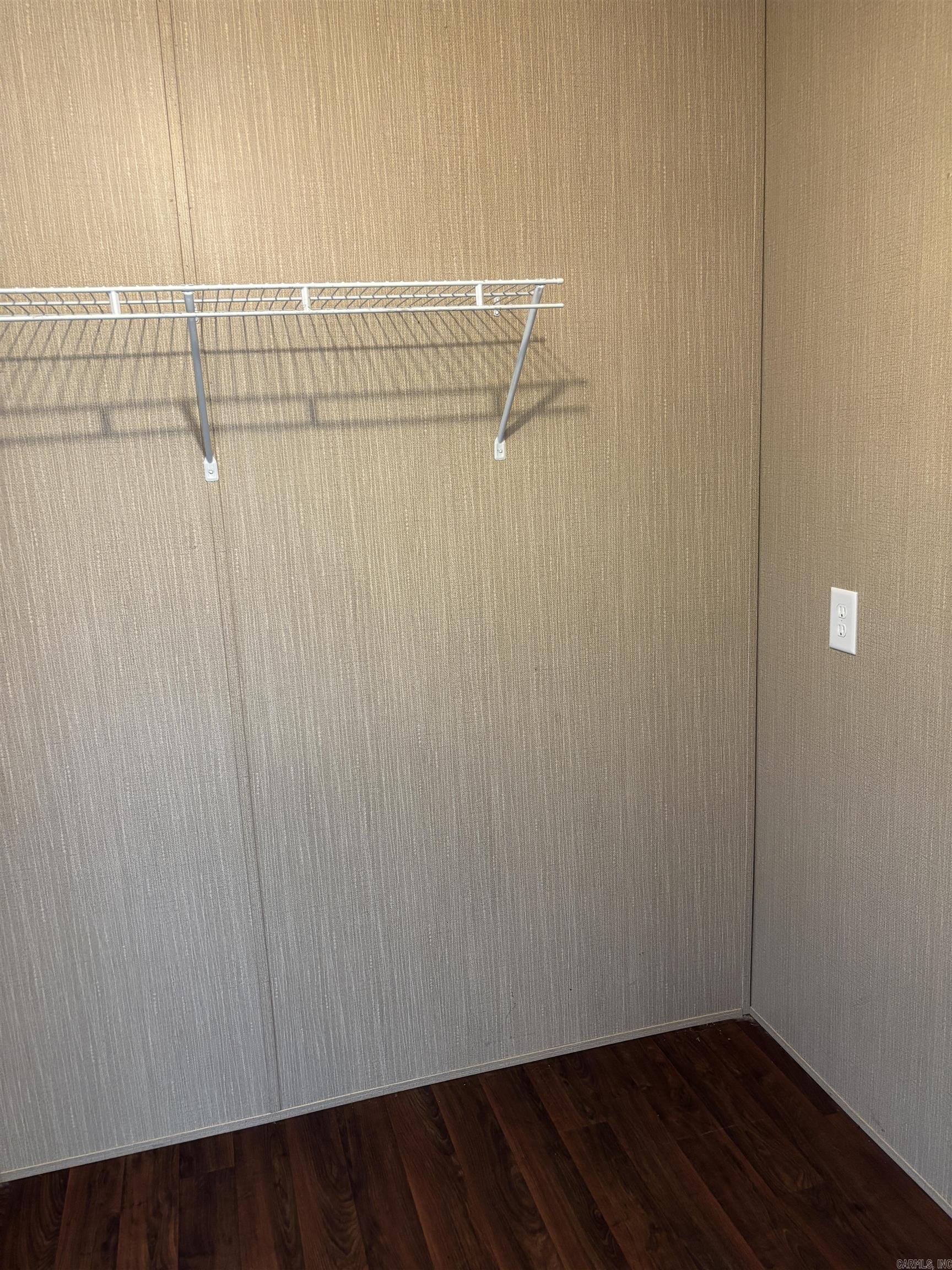 25 E King St  Lamar, AR