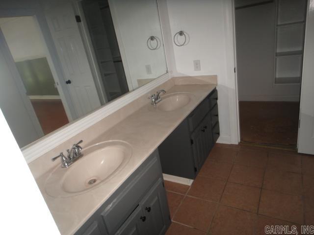 311 Live Oak  Searcy, AR