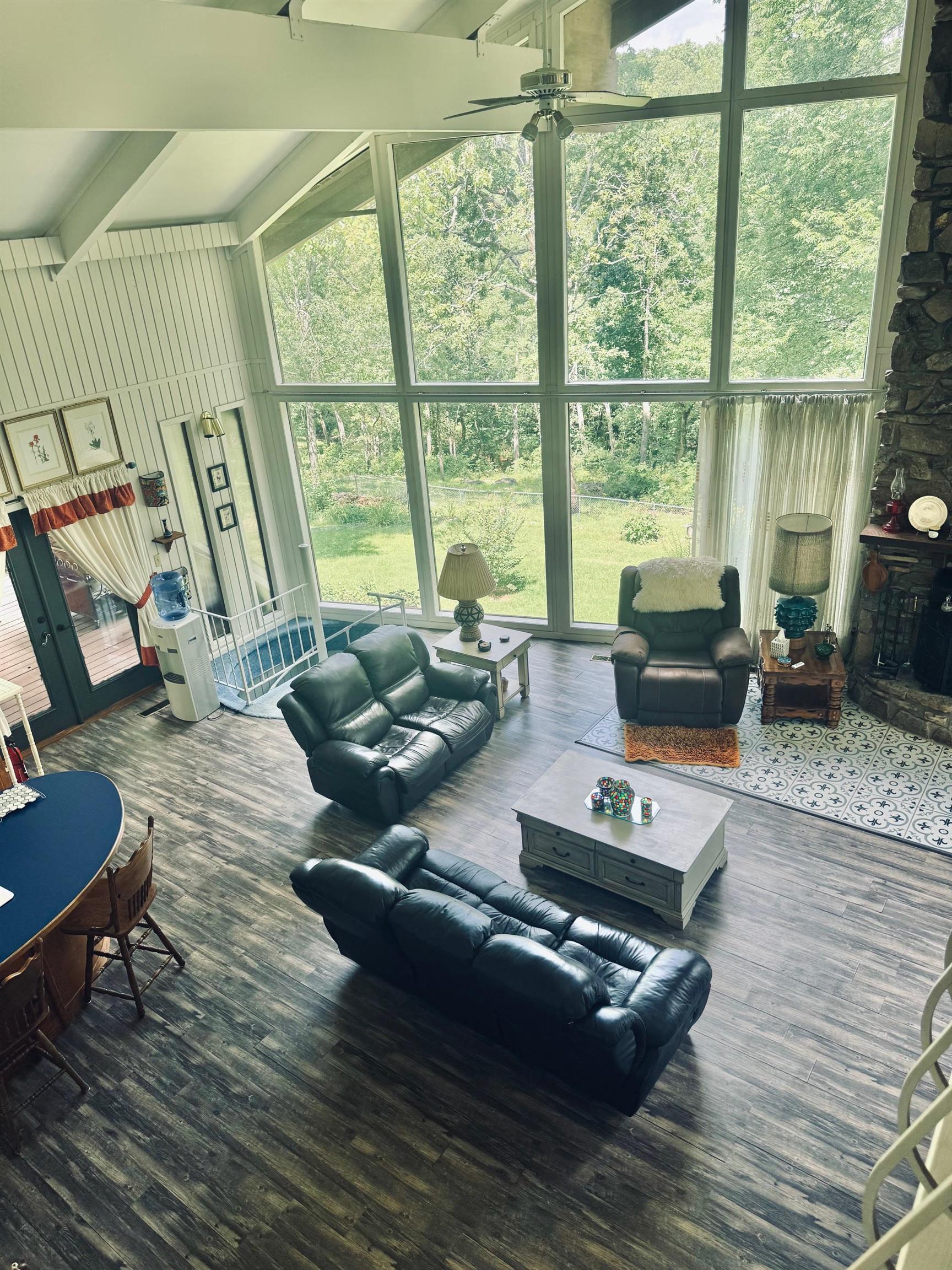 42 W Waketa Dr  Cherokee Village, AR