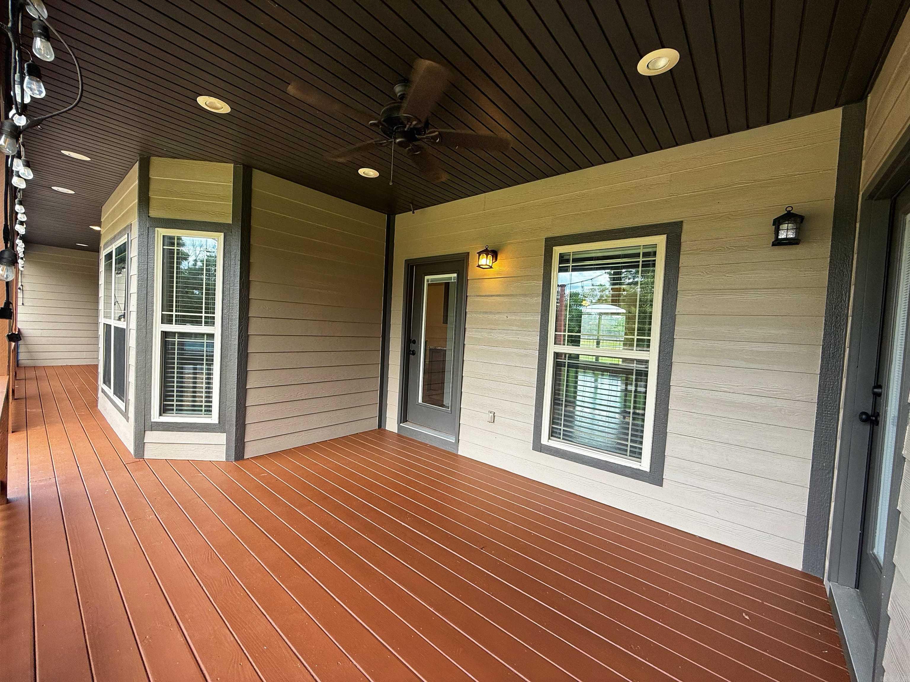 70 Gates  Batesville, AR